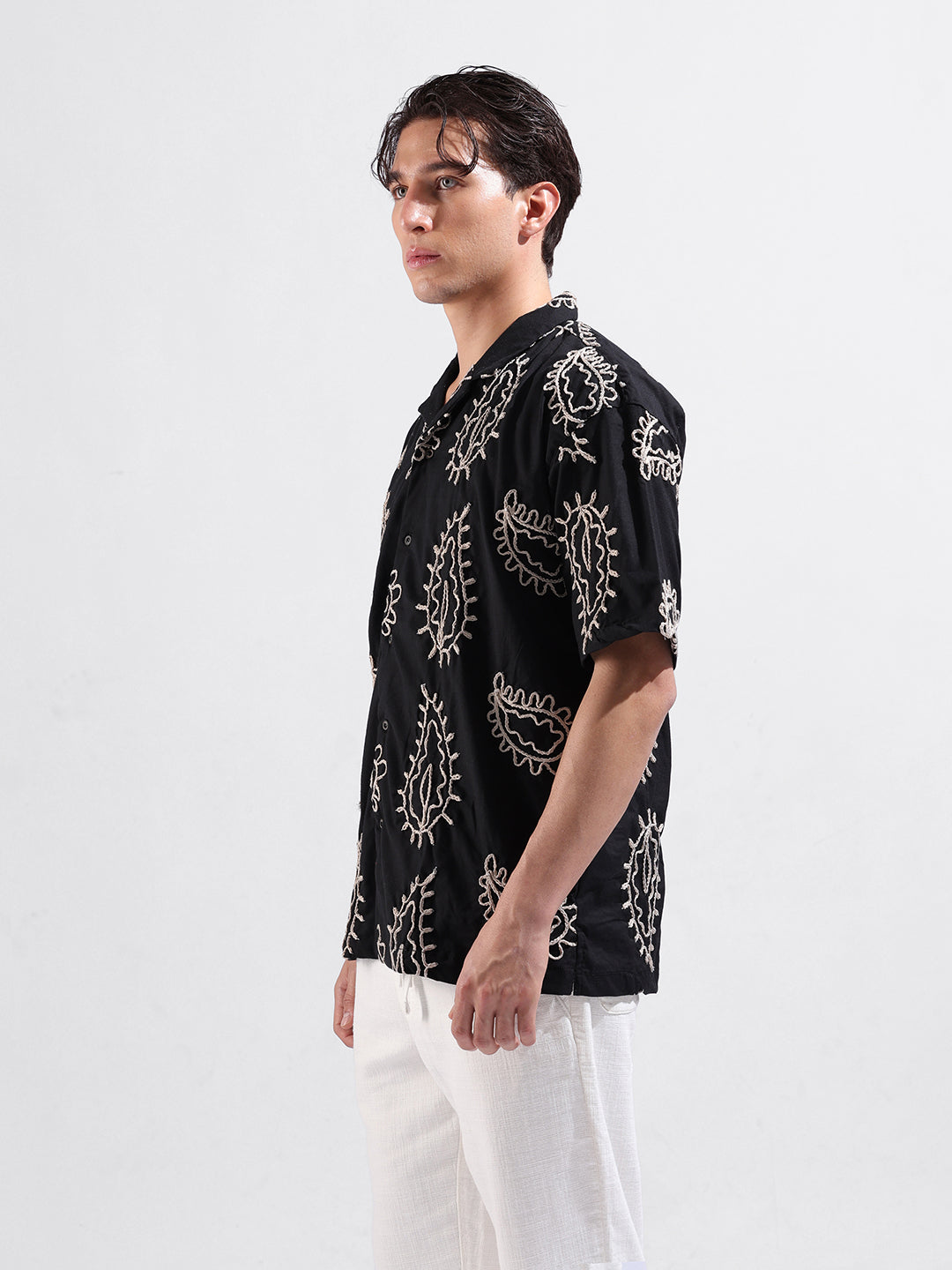 Men's Black Relaxed Fit Textured Resort Wear Shirt
