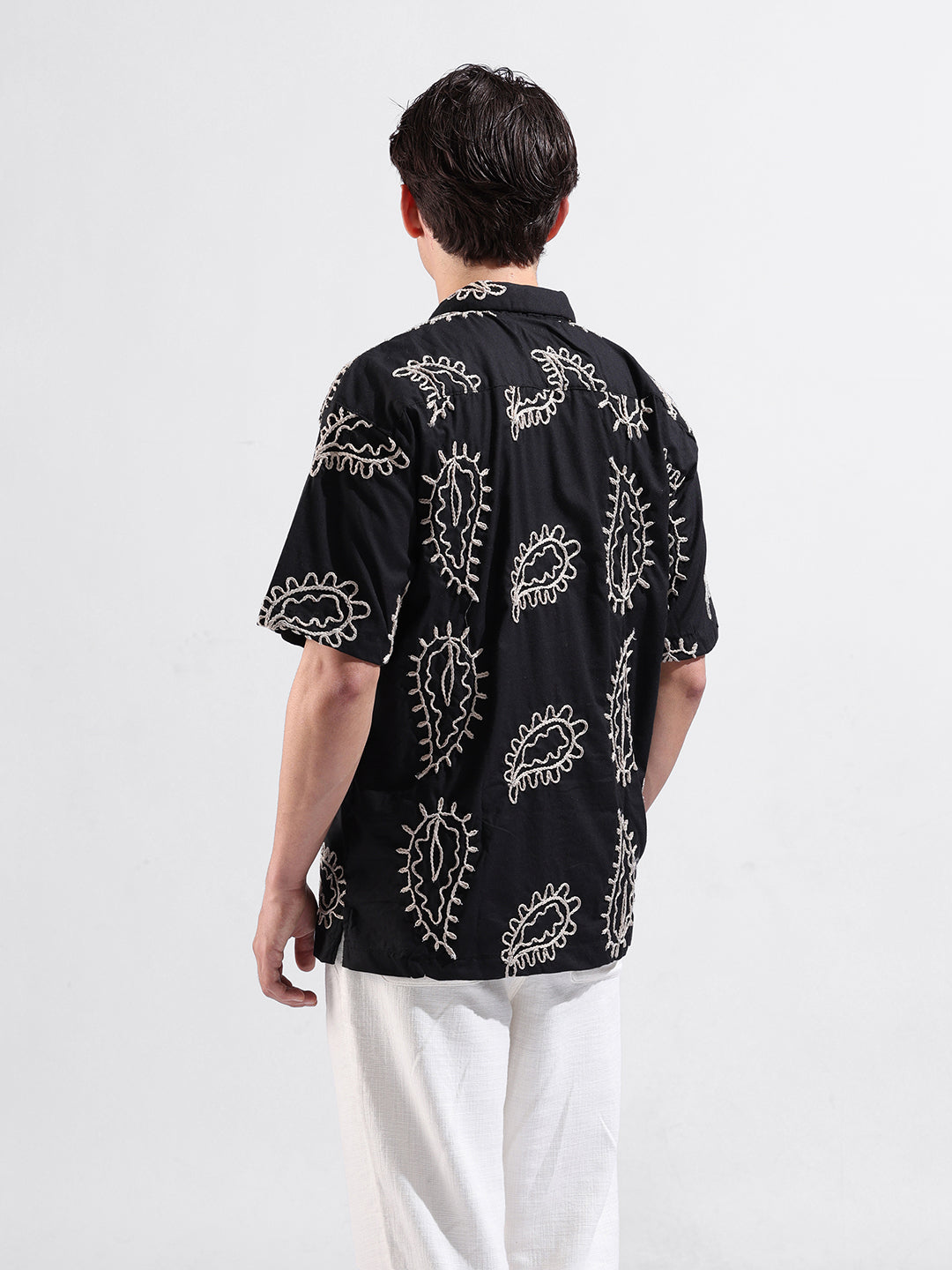 Men's Black Relaxed Fit Textured Resort Wear Shirt