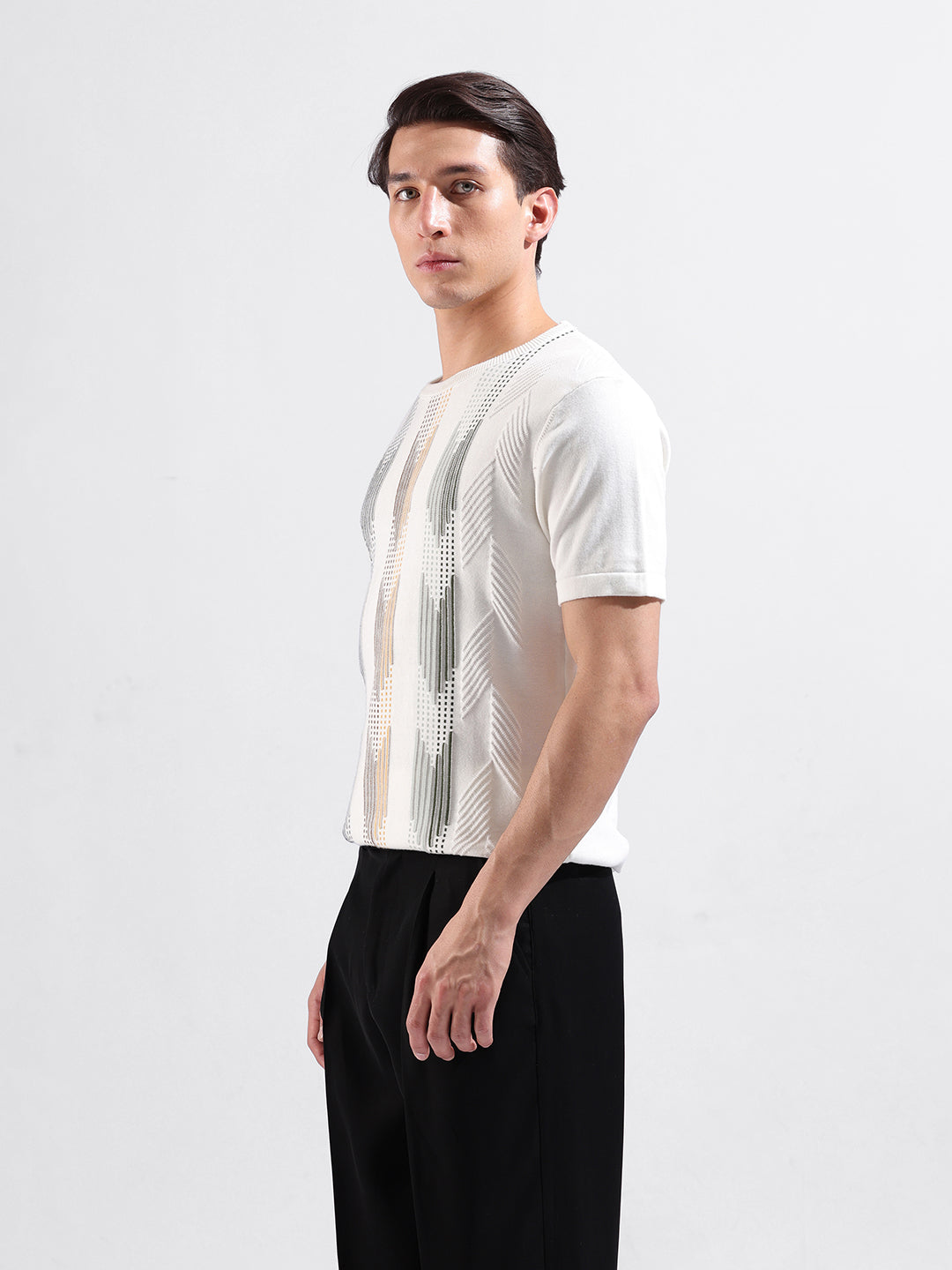Men's Cream Slim Fit Colourblocked Flat Knit Crew Neck T-Shirt