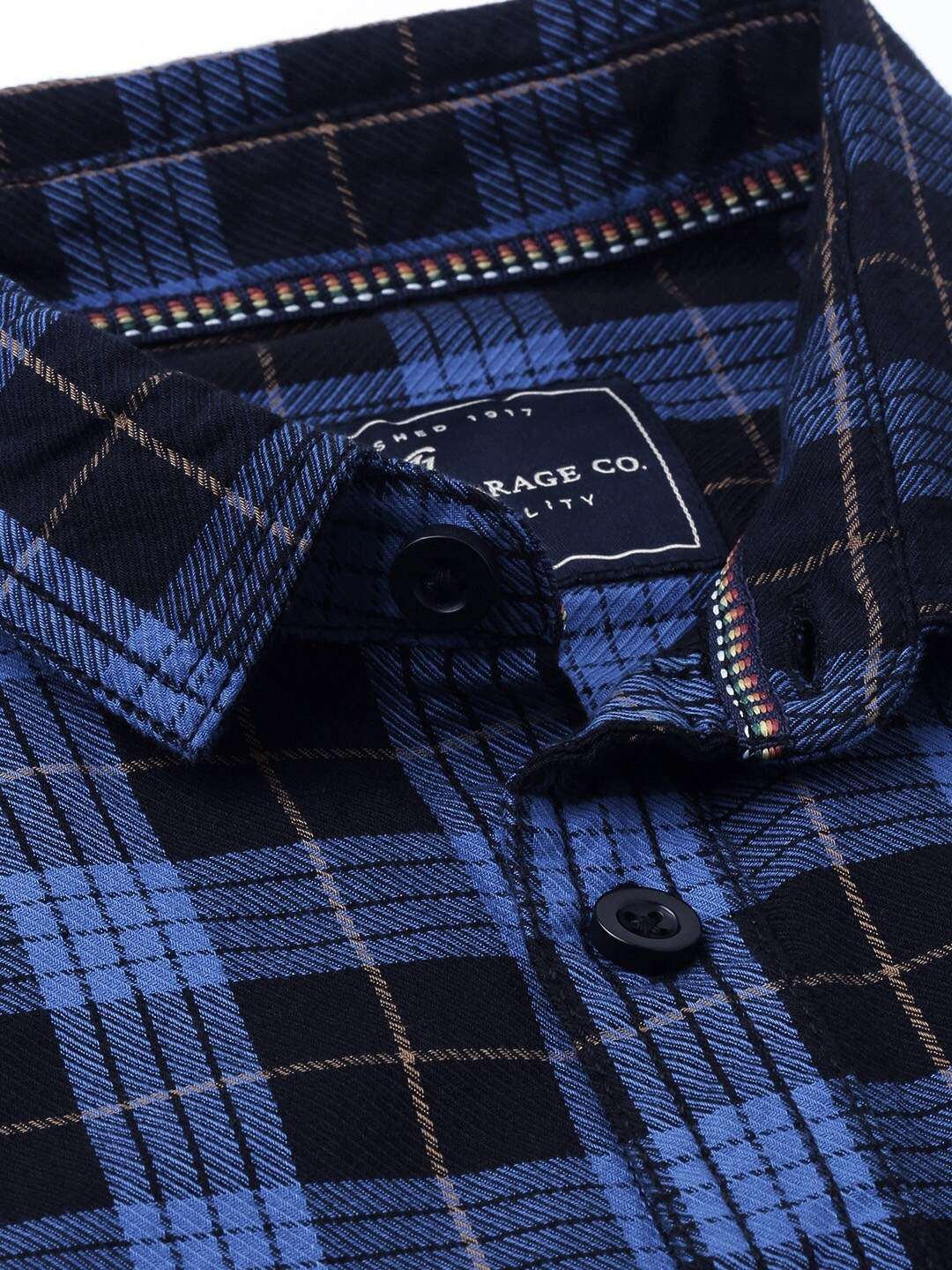 Shop Men Casual Checked Shirt Online.