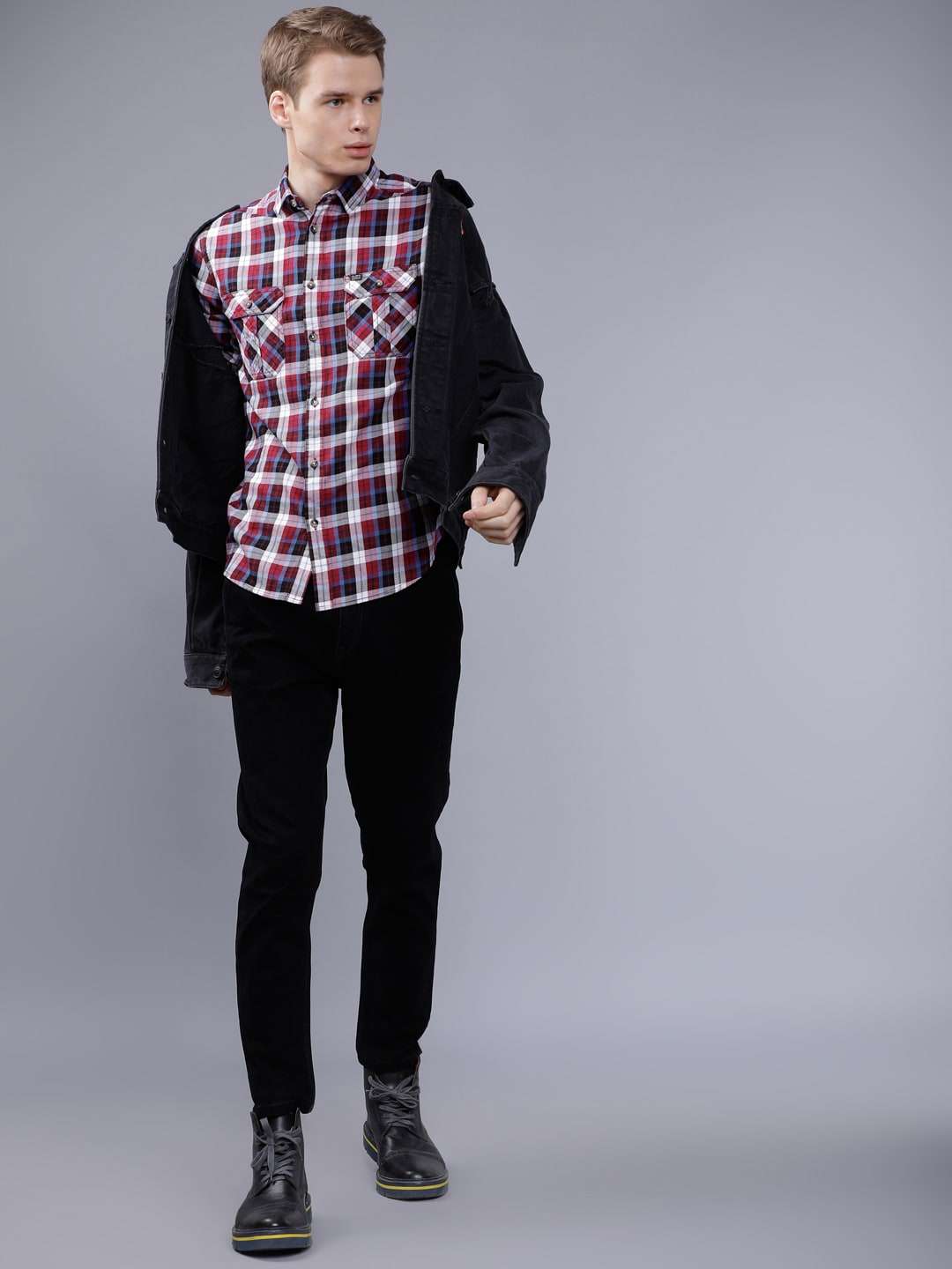 Shop Men Casual Checked Shirt Online.