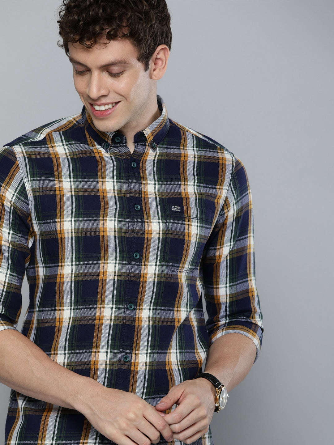 Shop Men Checked Shirt Online.