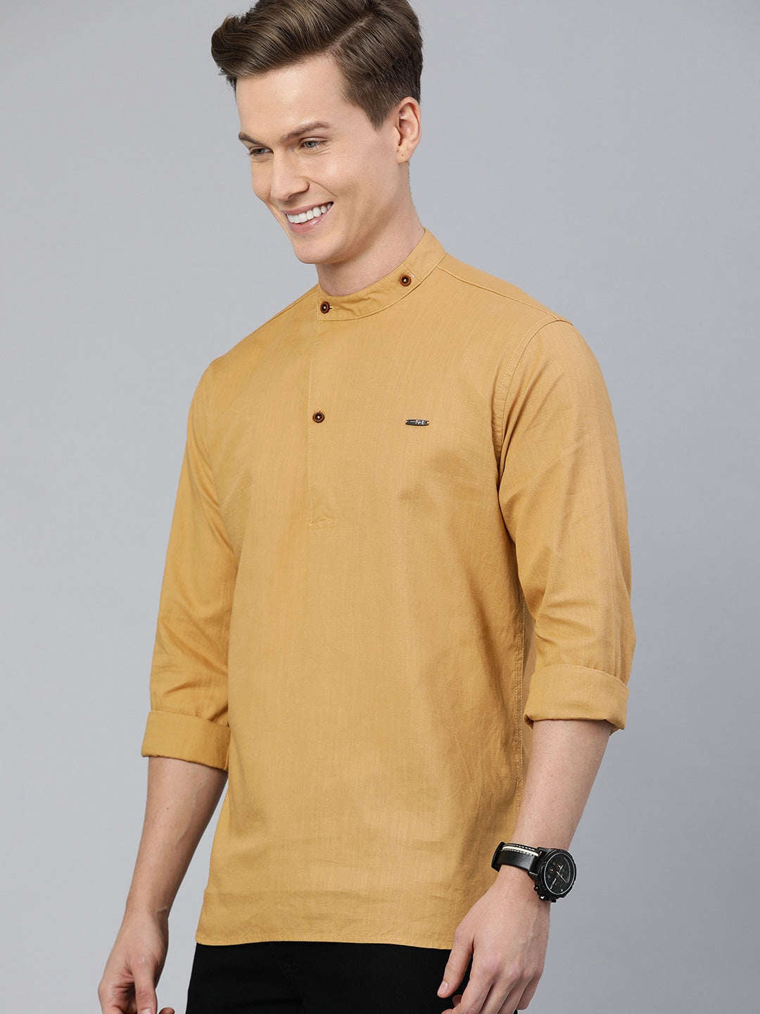 Shop Men Kurta Ethnic Online.