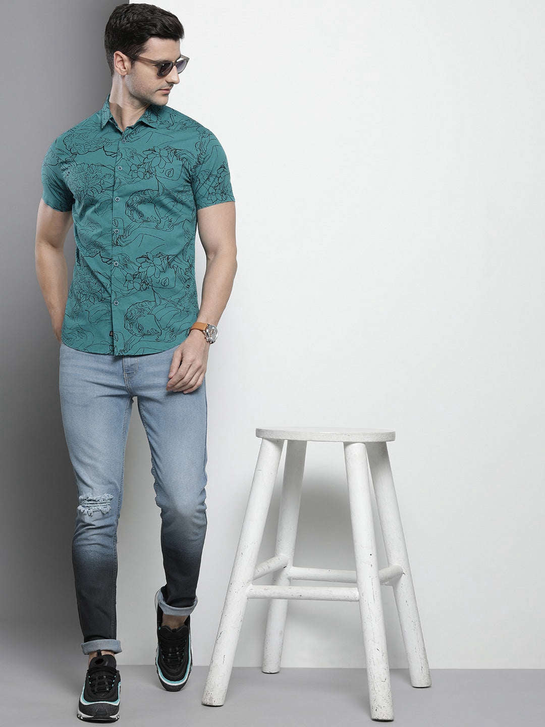 Shop The Indian Garage Co Men Blue Classic Graphic Printed Casual Shirt Online.