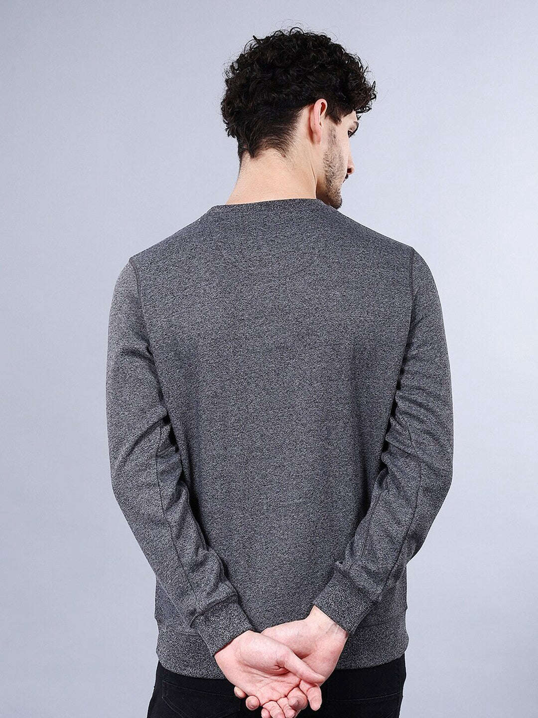 Shop Men's Solid Regular Fit Sweatshirt Online.