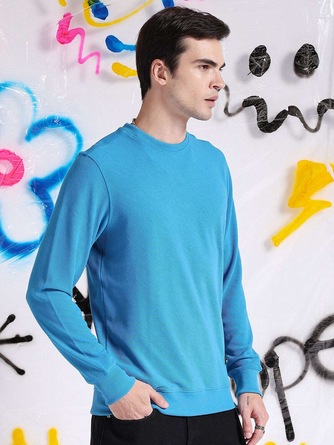 Shop Men's Textured Regular Fit Sweatshirt Online.