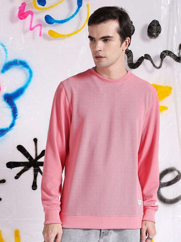 Shop Men's Textured Regular Fit Sweatshirt Online.