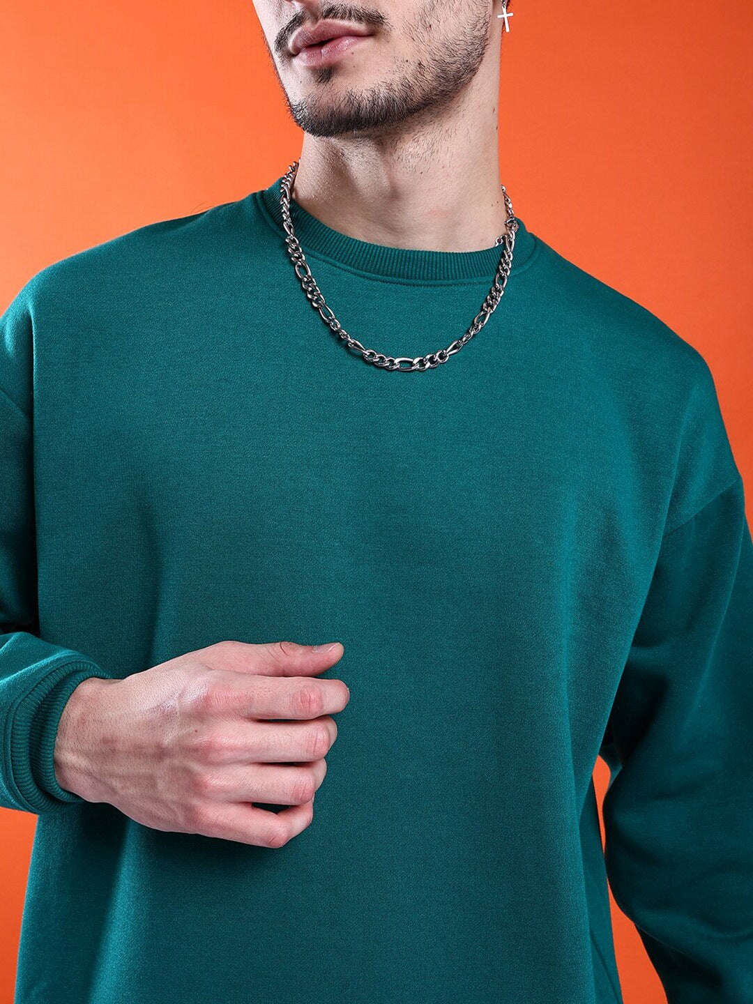 Shop Men's Solid Oversized Sweatshirt Online.