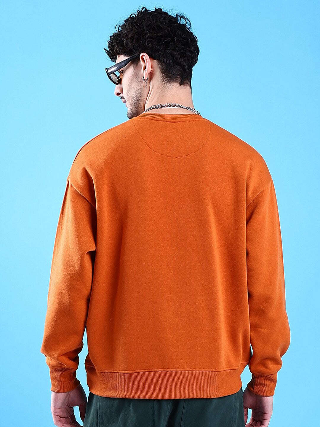 Shop Men's Solid Oversized Sweatshirt Online.