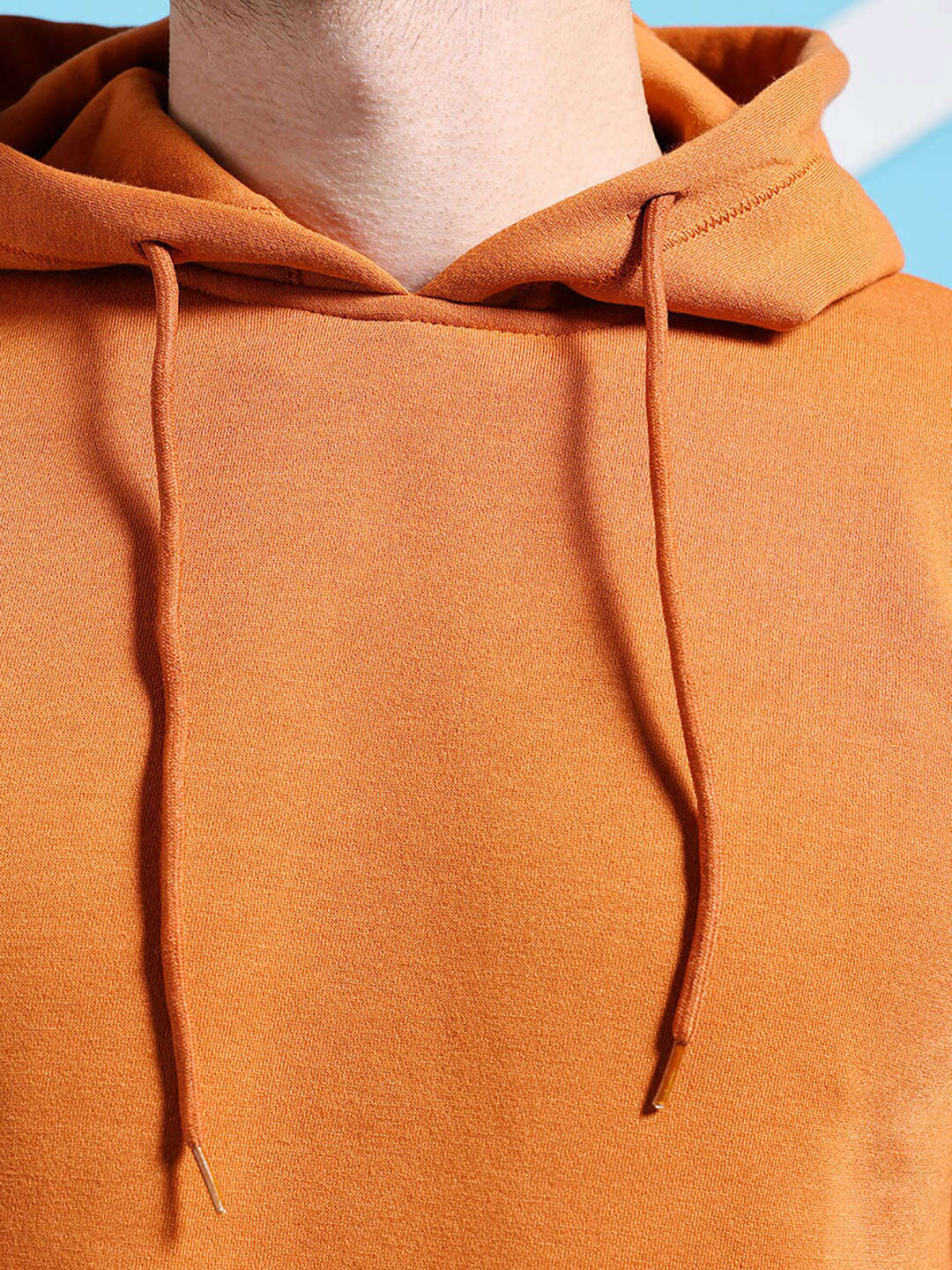 Shop Men's Solid Regular Fit Sweatshirt Online.