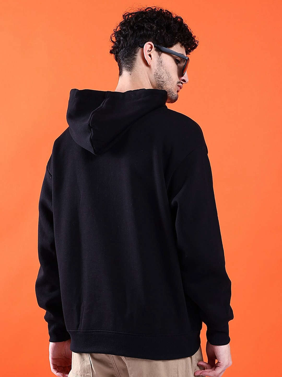 Shop Men's Solid Oversized Sweatshirt Online.