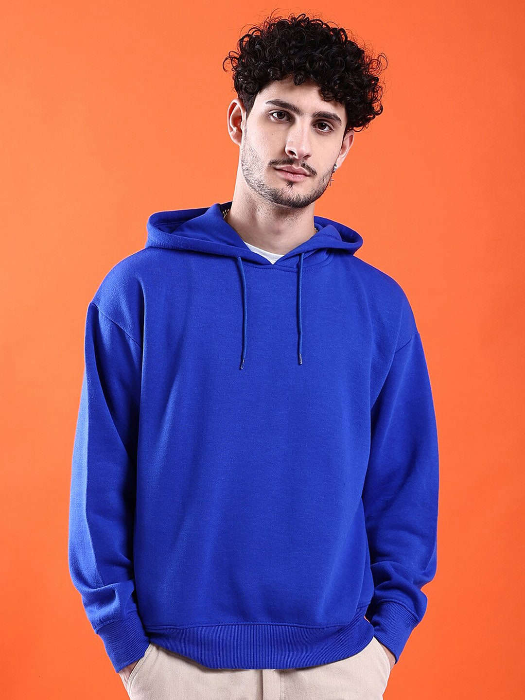 Shop Men's Solid Oversized Sweatshirt Online.