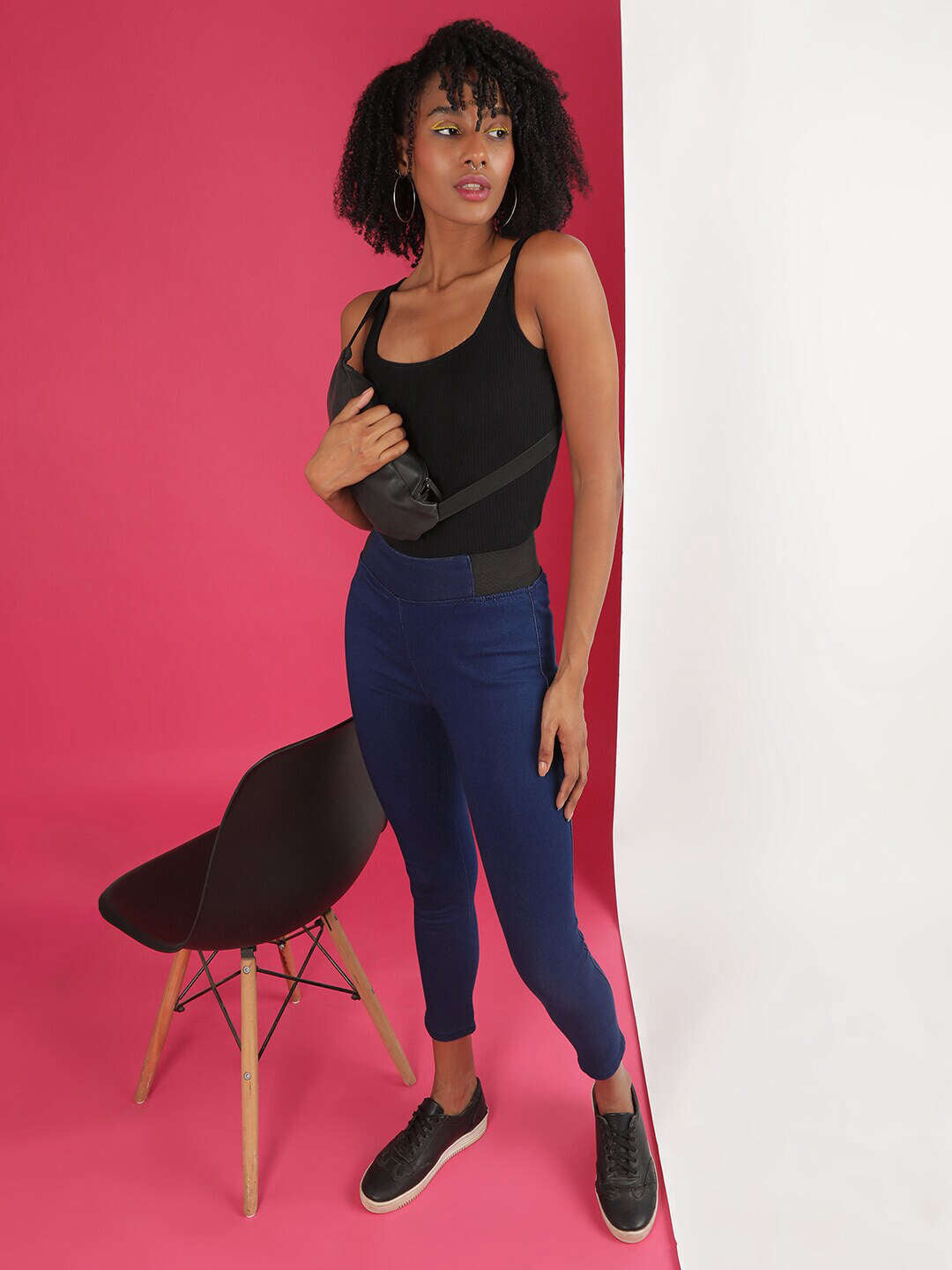 Shop Women Elasticated Denim Jegging Online.