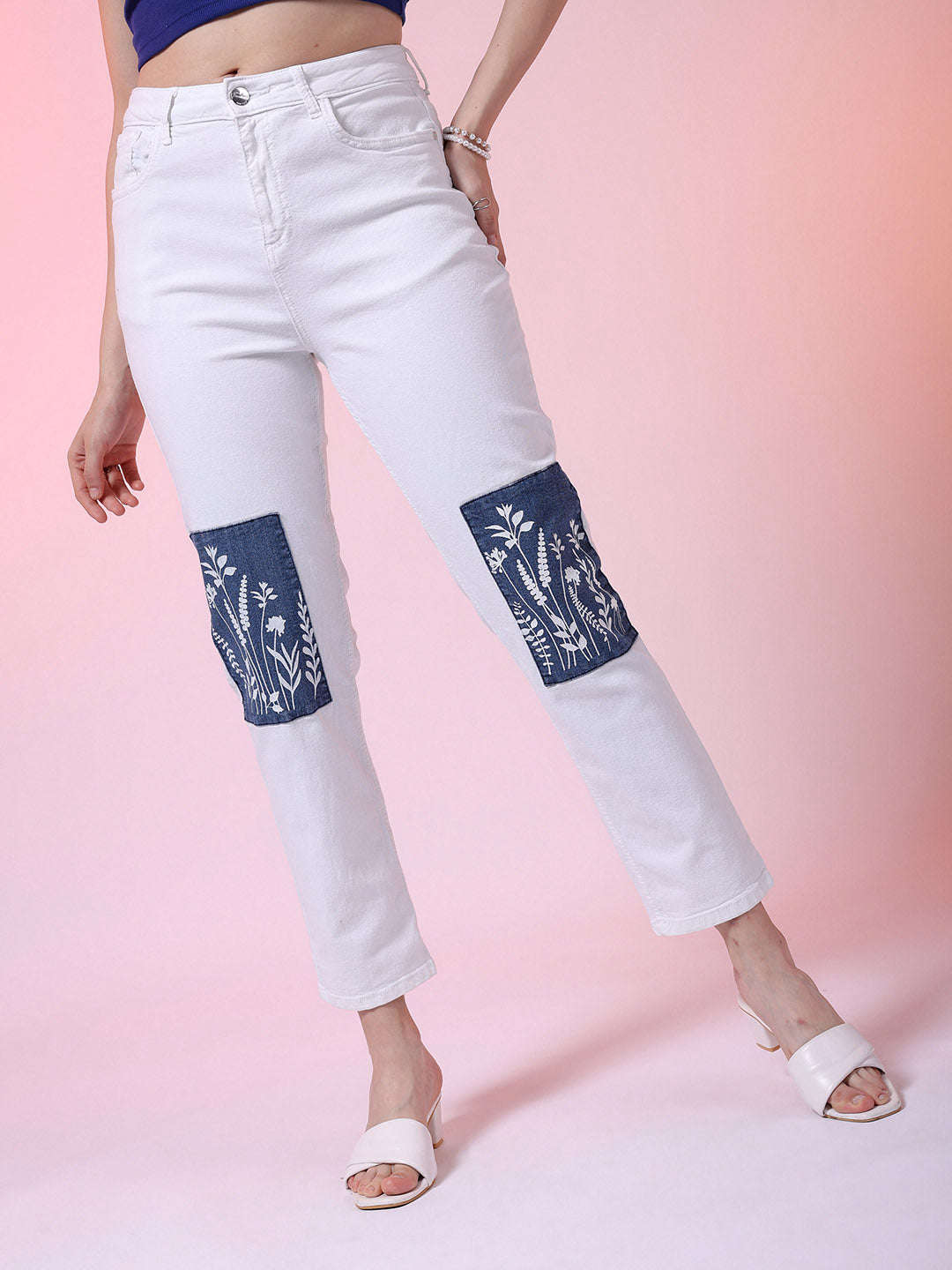 Shop Women Straight Fit Jeans Online.