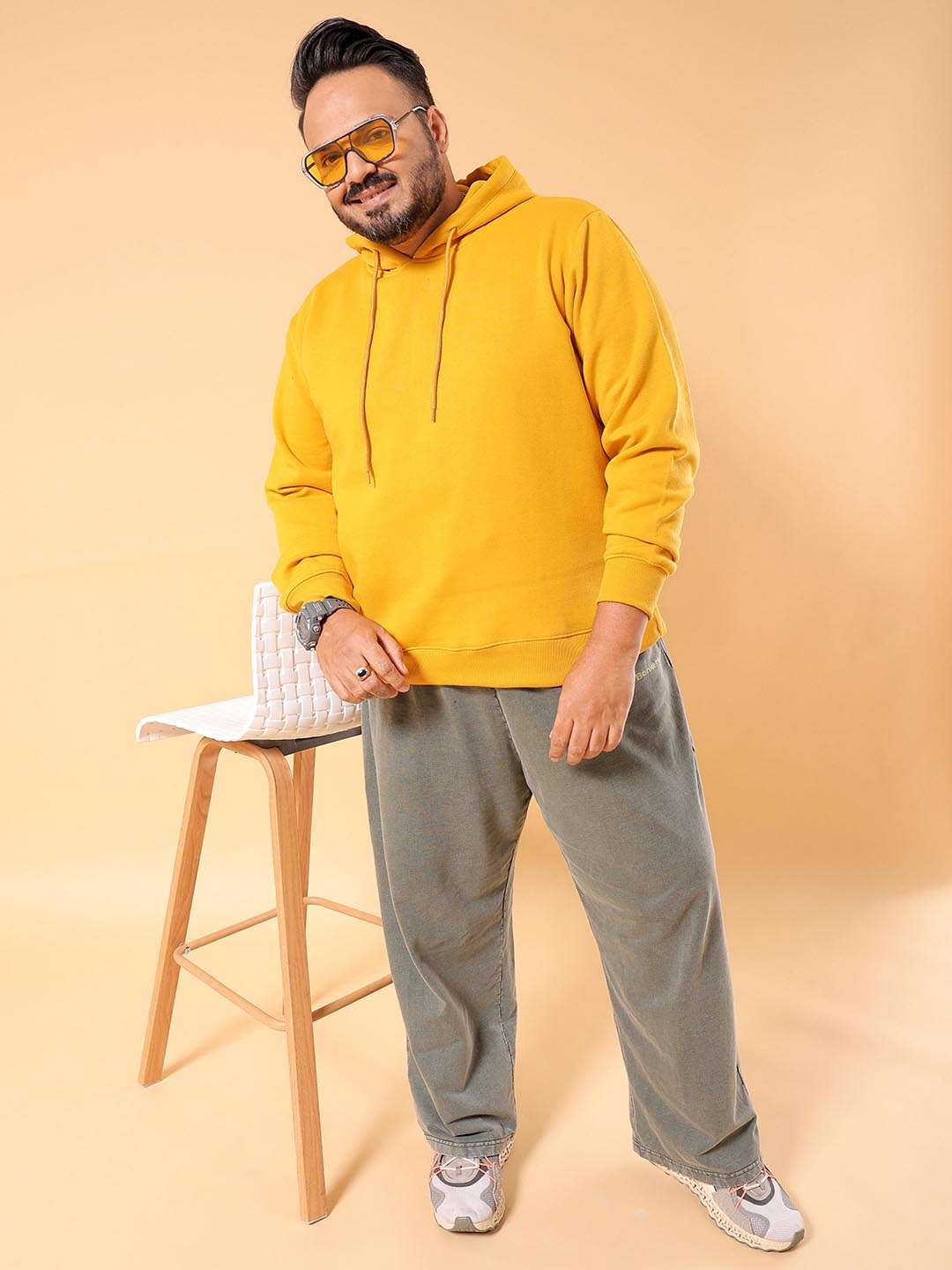 Shop Men's Solid Plus Size Sweatshirt Online.