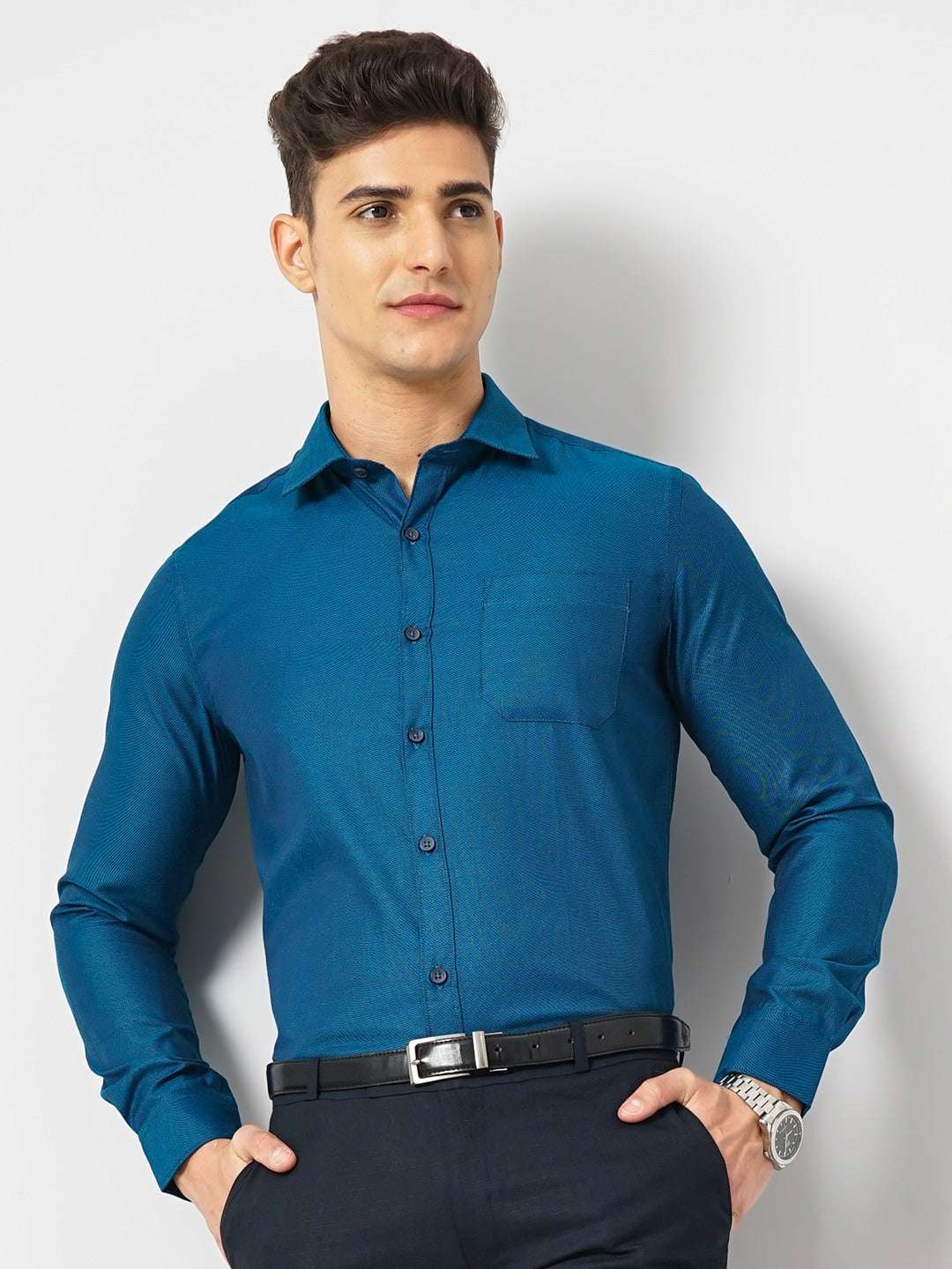 Shop Men Slim Fit Luxe Formal Shirt Online.