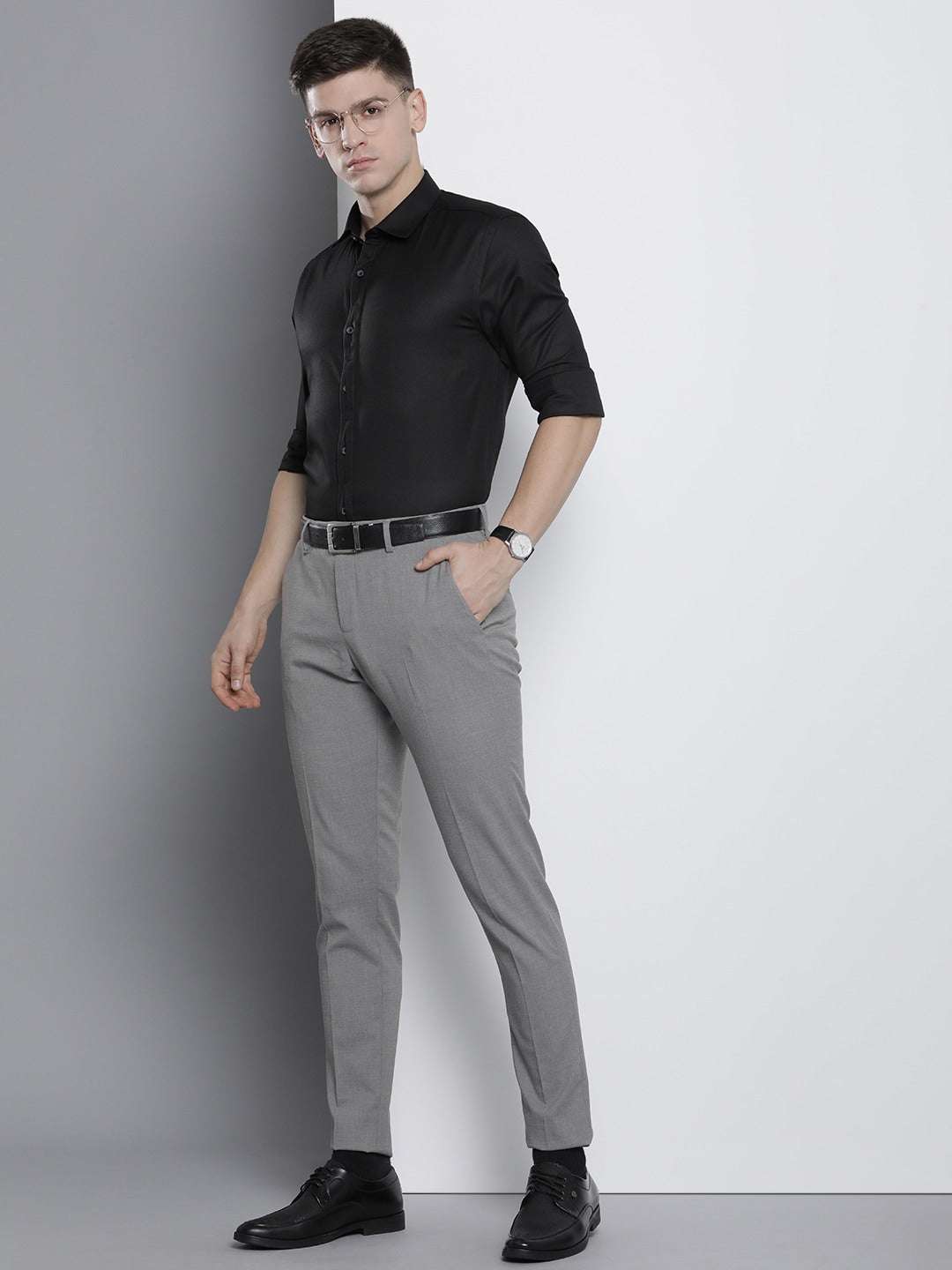 Shop Men Slim Fit Luxe Formal Shirt Online.