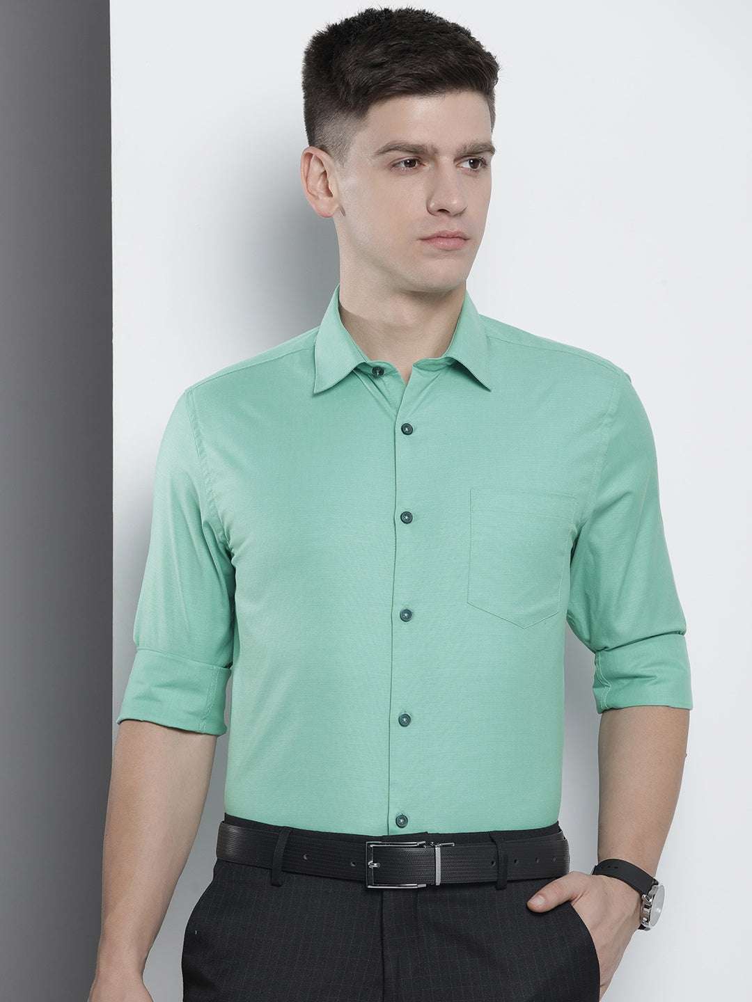 Shop Men Slim Fit Luxe Formal Shirt Online.