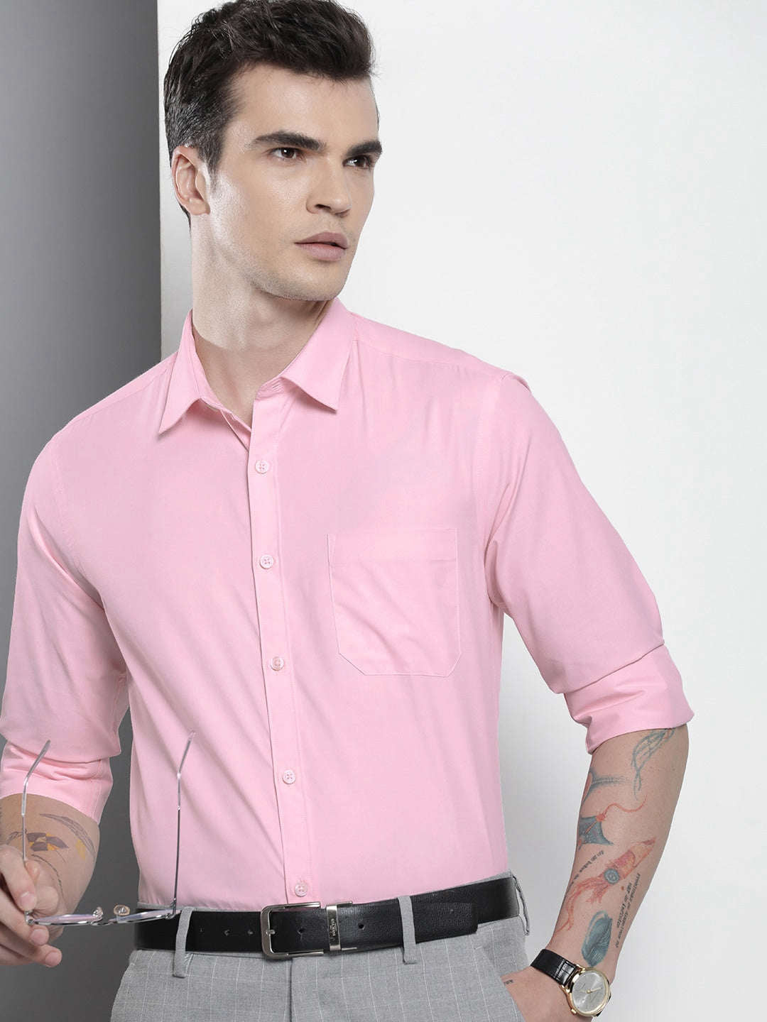 Shop Men Slim Fit Luxe Formal Shirt Online.