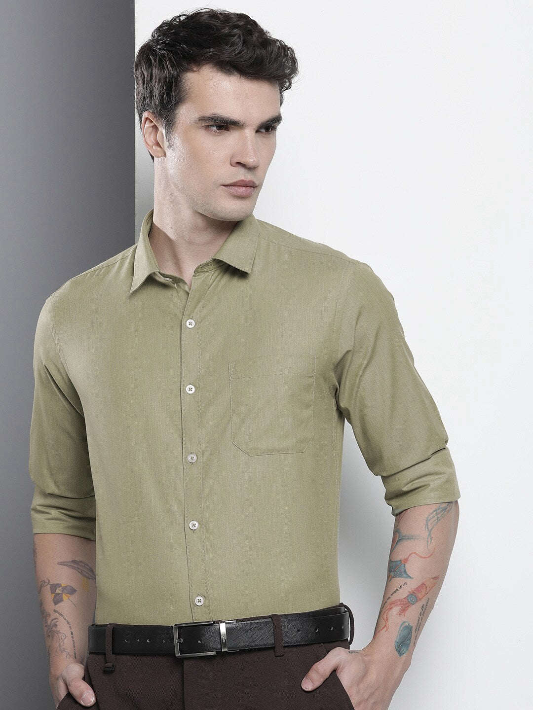 Shop Men Slim Fit Luxe Formal Shirt Online.