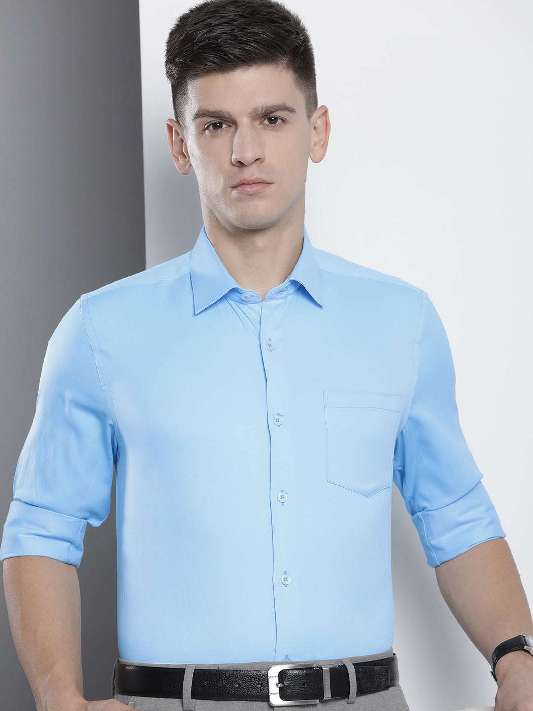 Shop Men Slim Fit Luxe Formal Shirt Online.