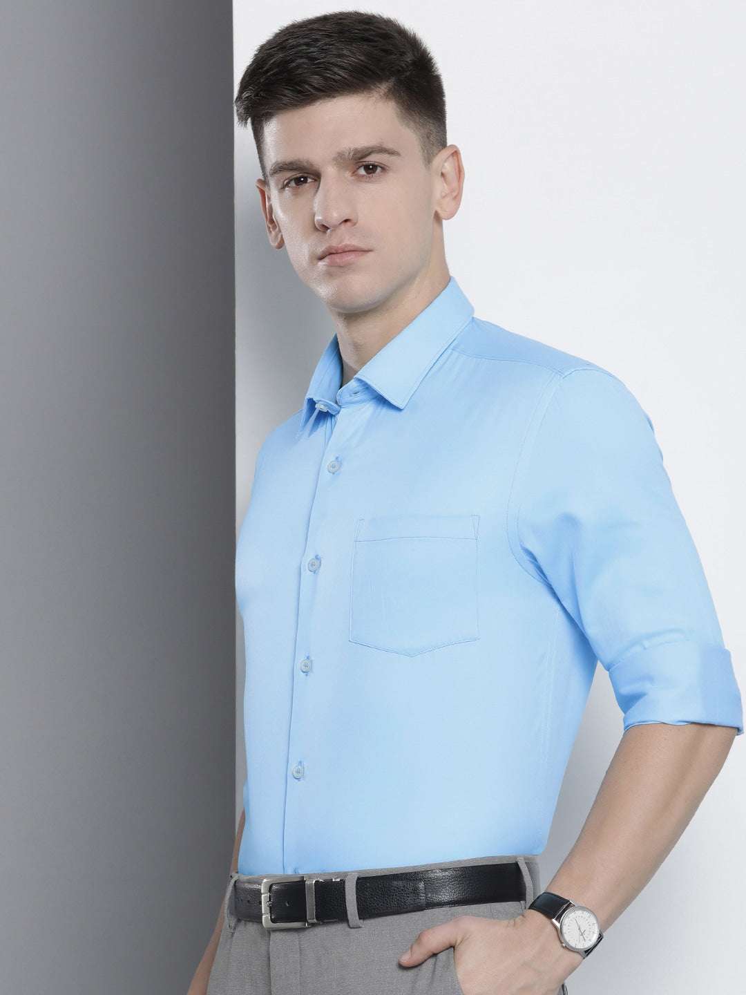 Shop Men Slim Fit Luxe Formal Shirt Online.