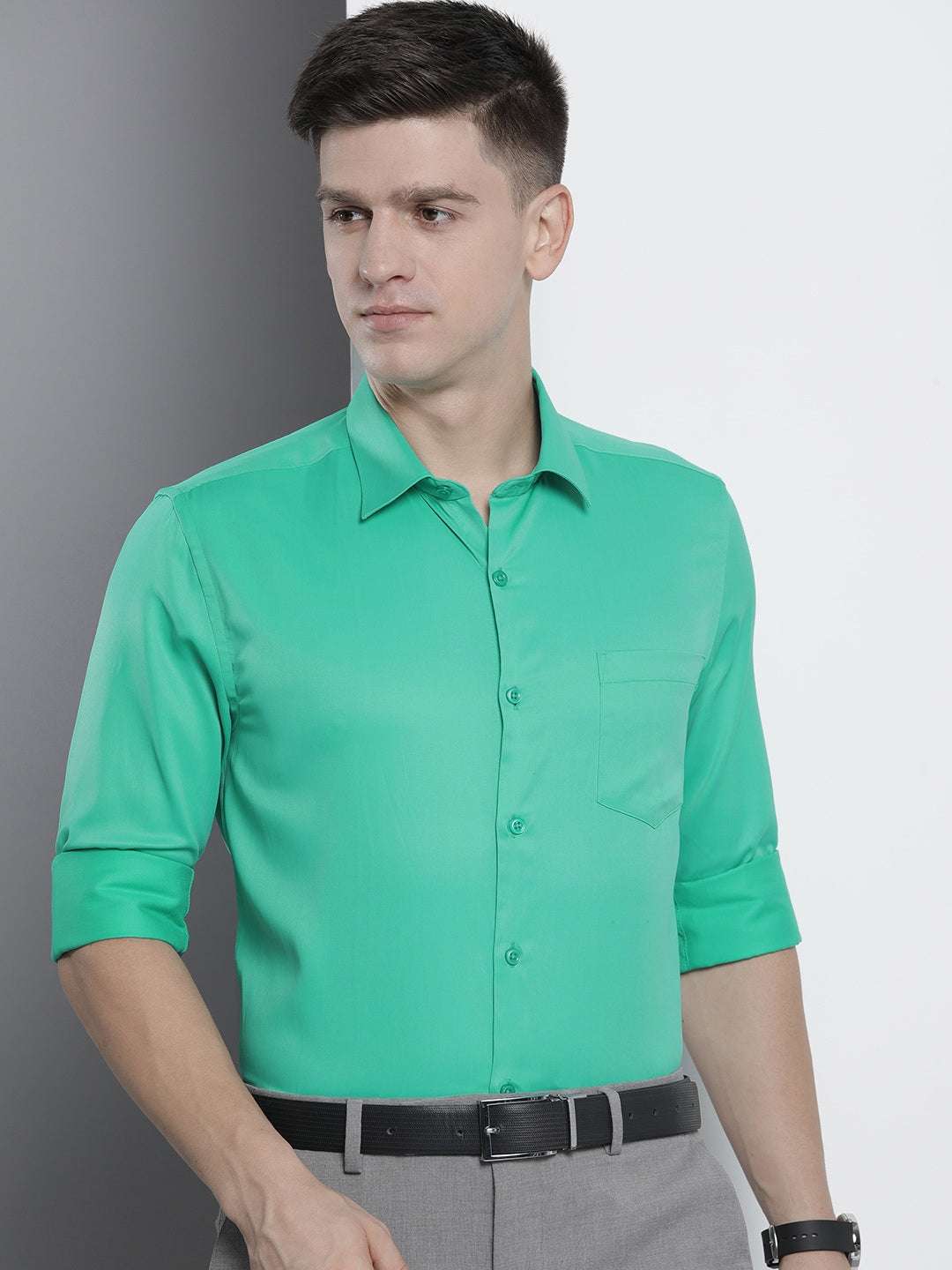 Shop Men Slim Fit Luxe Formal Shirt Online.