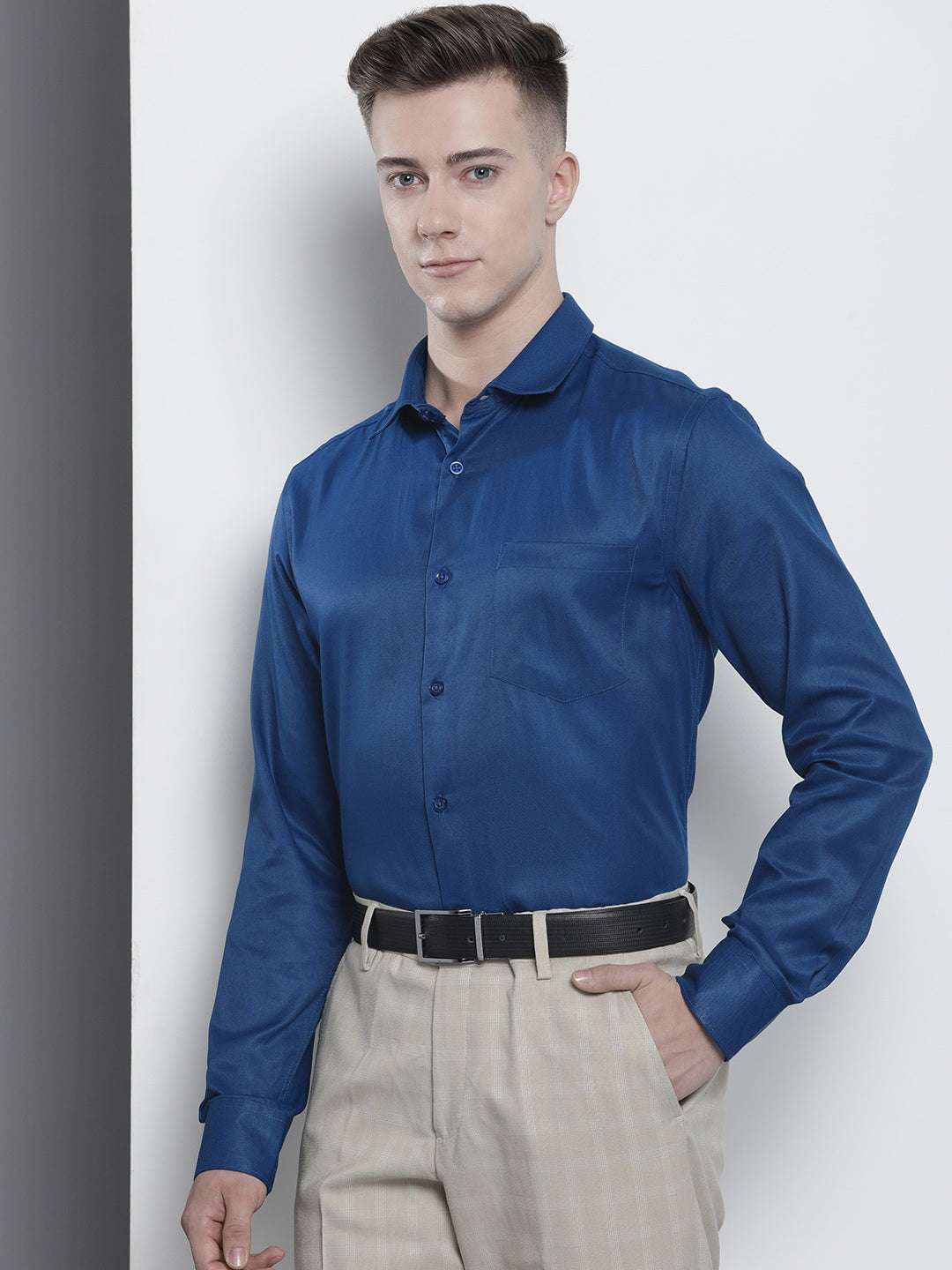 Shop Men Slim Fit Luxe Formal Shirt Online.