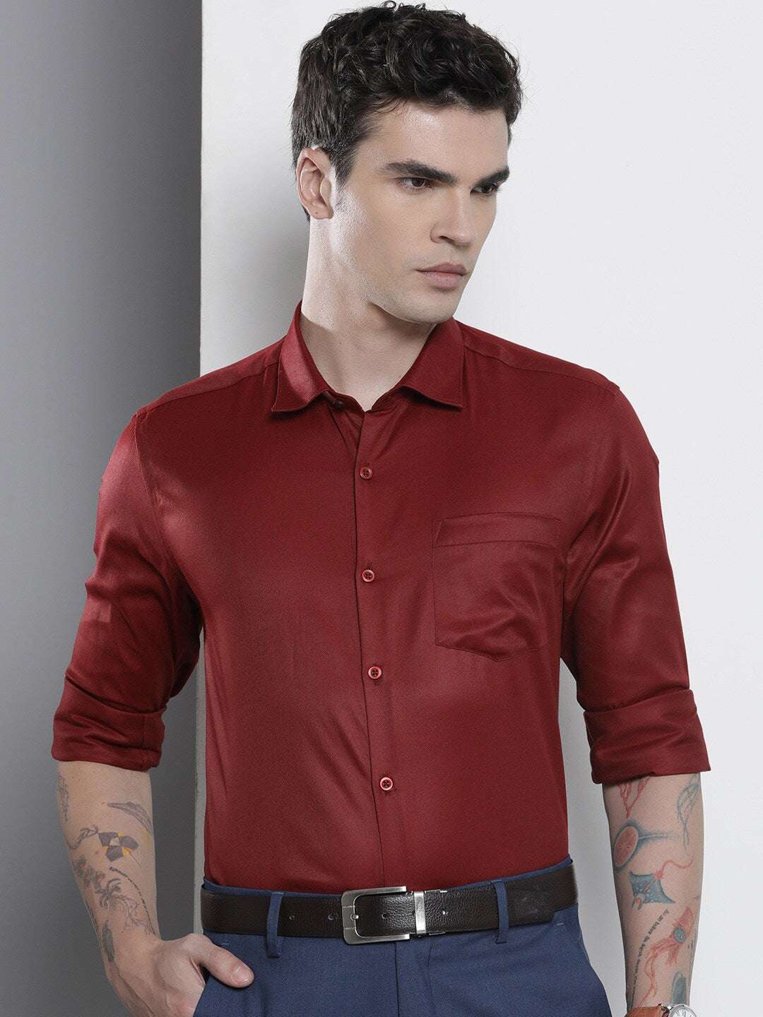 Shop Men Slim Fit Luxe Formal Shirt Online.