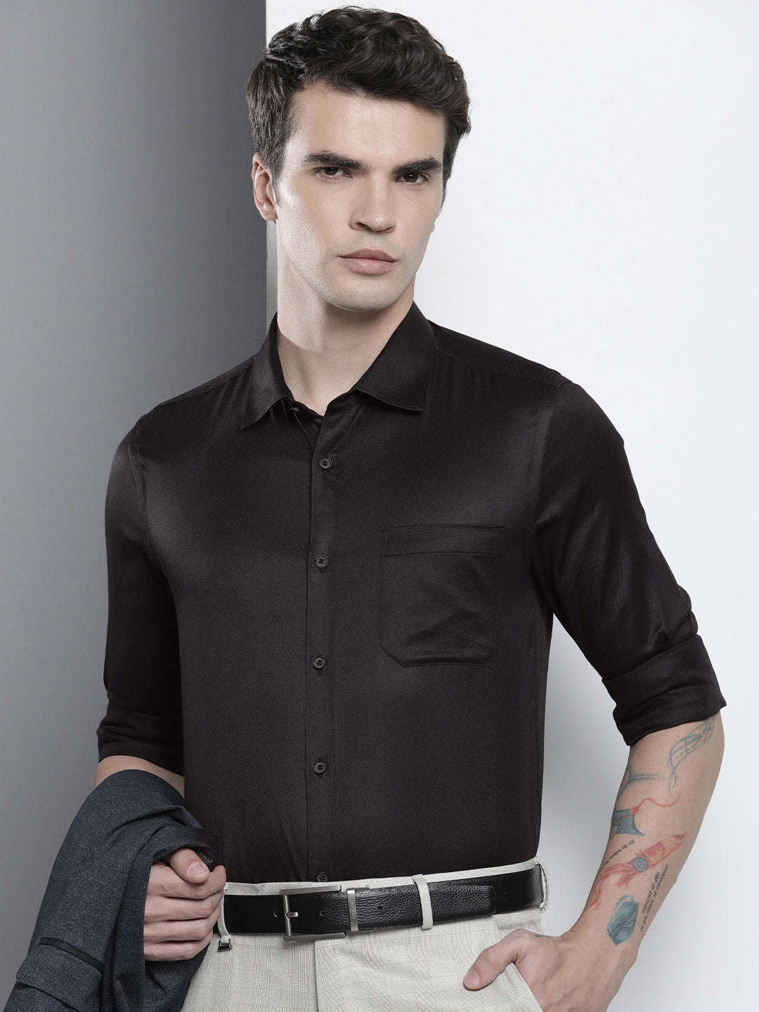 Shop Men Slim Fit Luxe Formal Shirt Online.