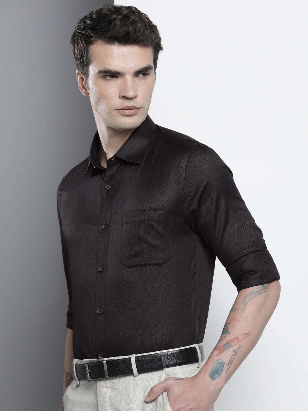 Shop Men Slim Fit Luxe Formal Shirt Online.