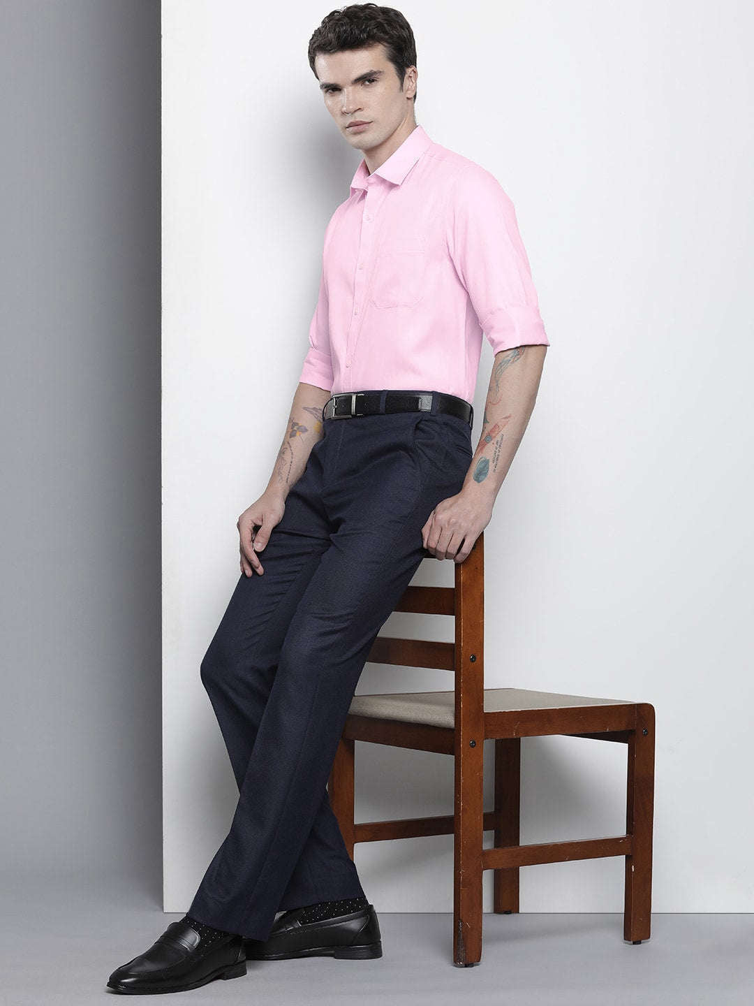 Shop Men Slim Fit Luxe Formal Shirt Online.