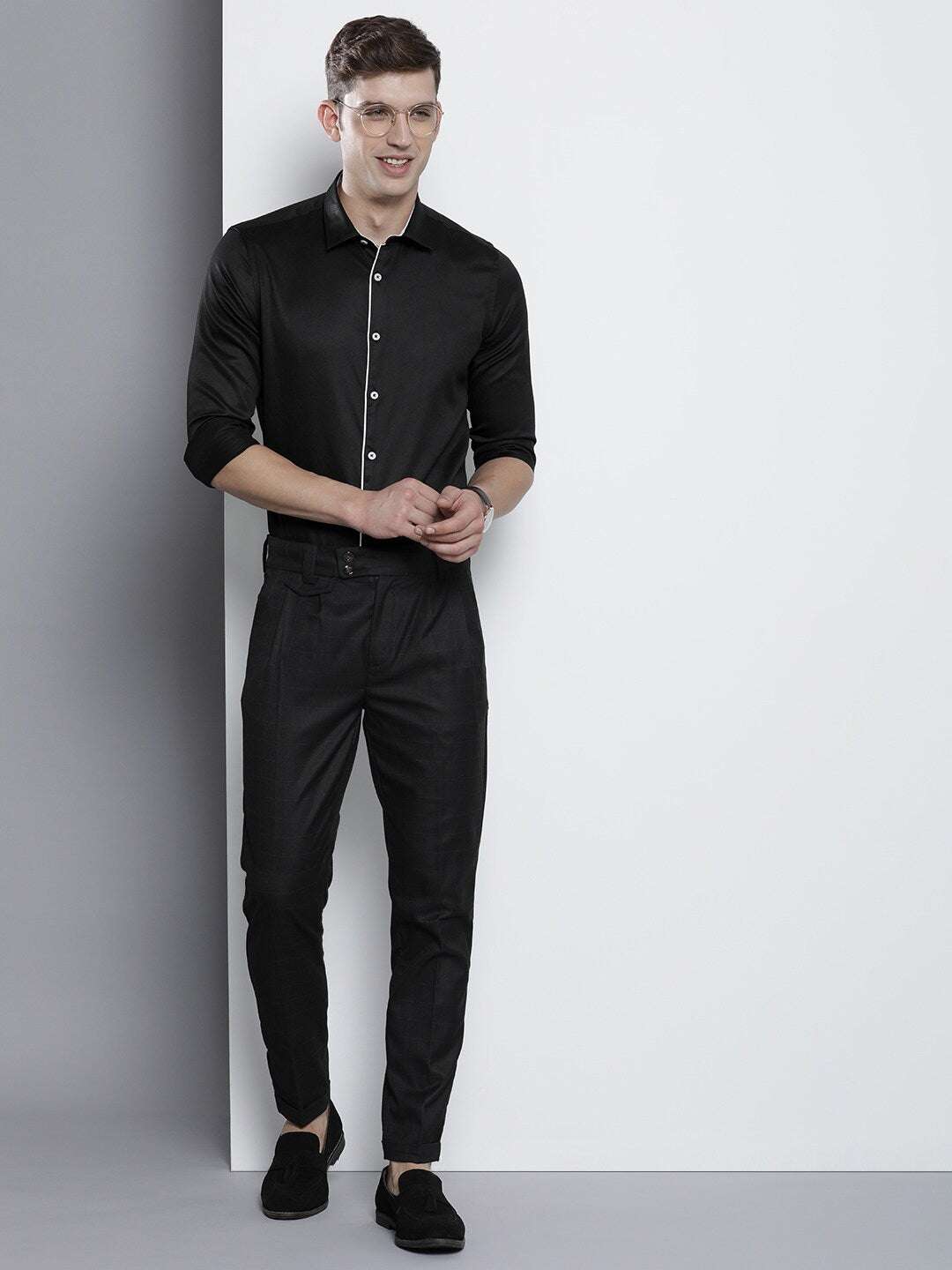 Shop Men Slim Fit Luxe Formal Shirt Online.