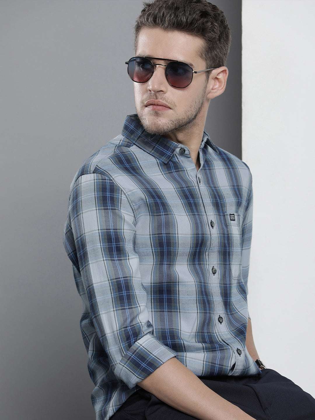 Shop Men's Checked Slim Fit Shirt Online.