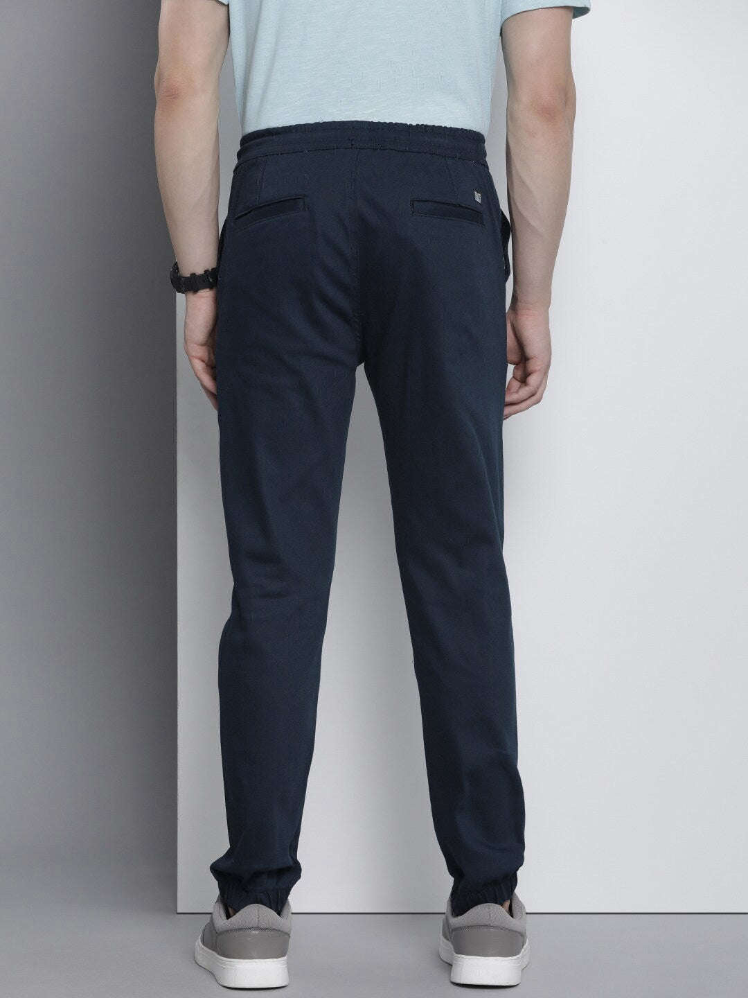 Shop Men Slim Fit Chino Online.