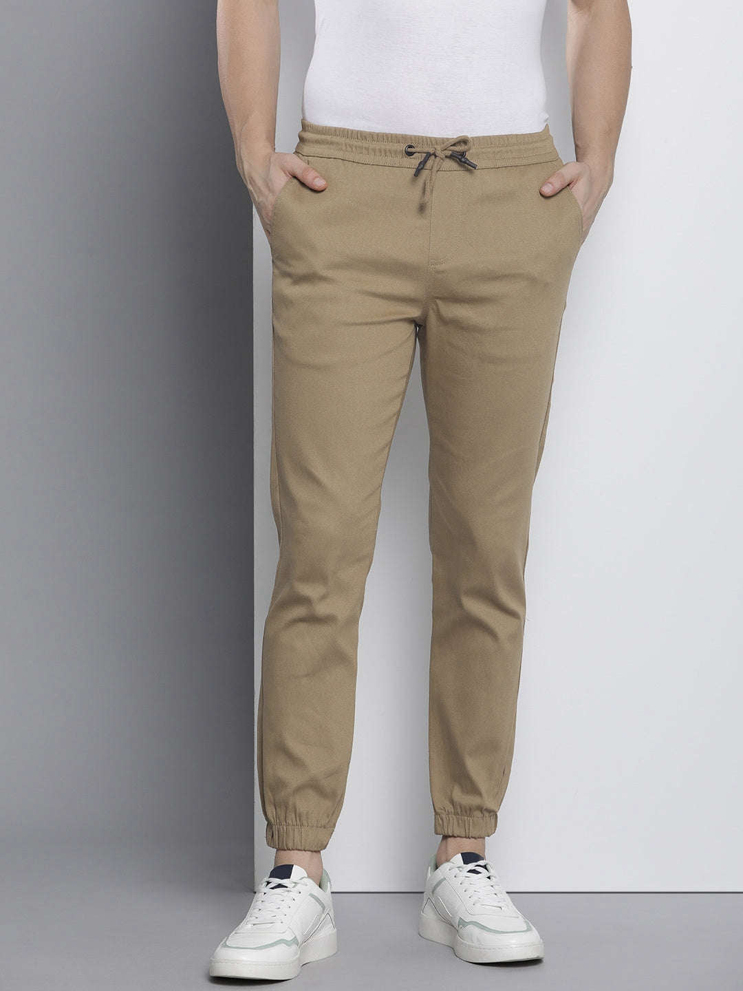 Shop Men Slim Fit Chino Online.