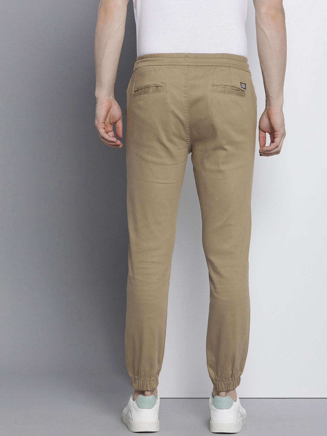 Shop Men Slim Fit Chino Online.