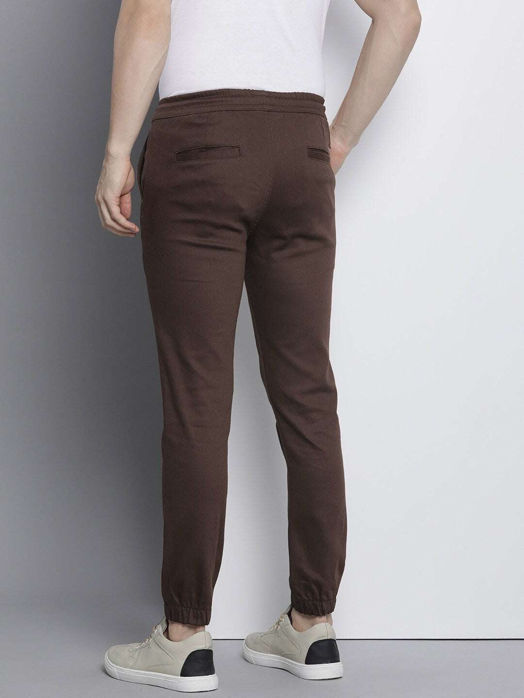 Shop Men Slim Fit Chino Online.