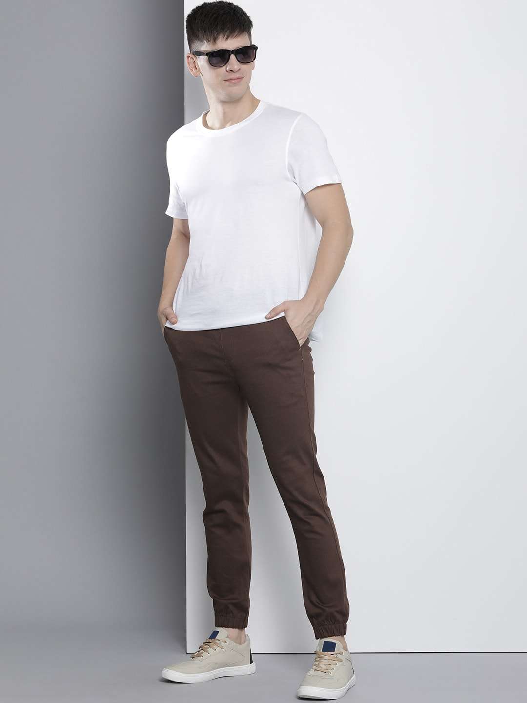 Shop Men Slim Fit Chino Online.