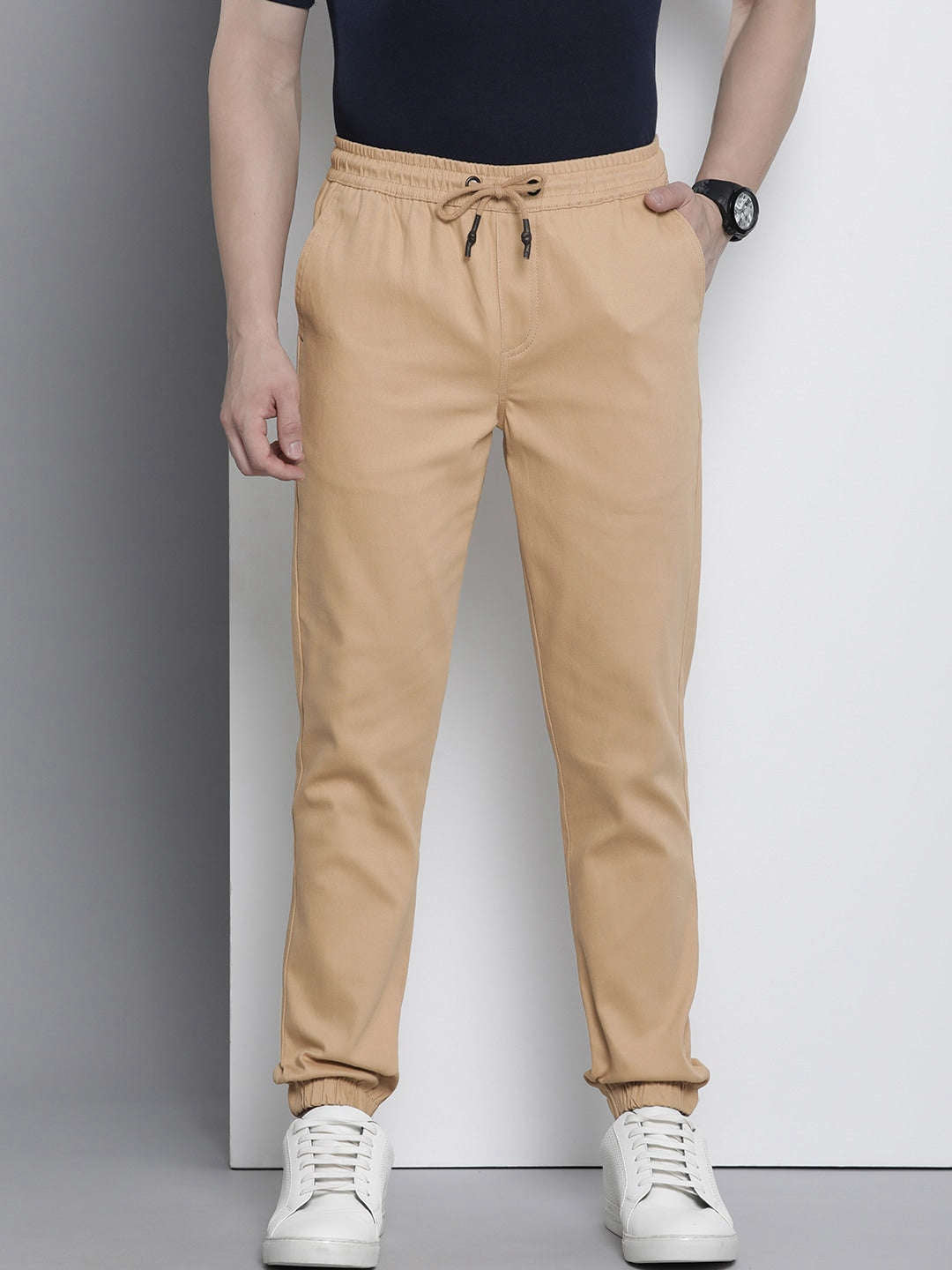 Shop Men Slim Fit Chino Online.