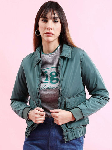 Shop Women Cargo Pocket Crop Winter Jacket Online.