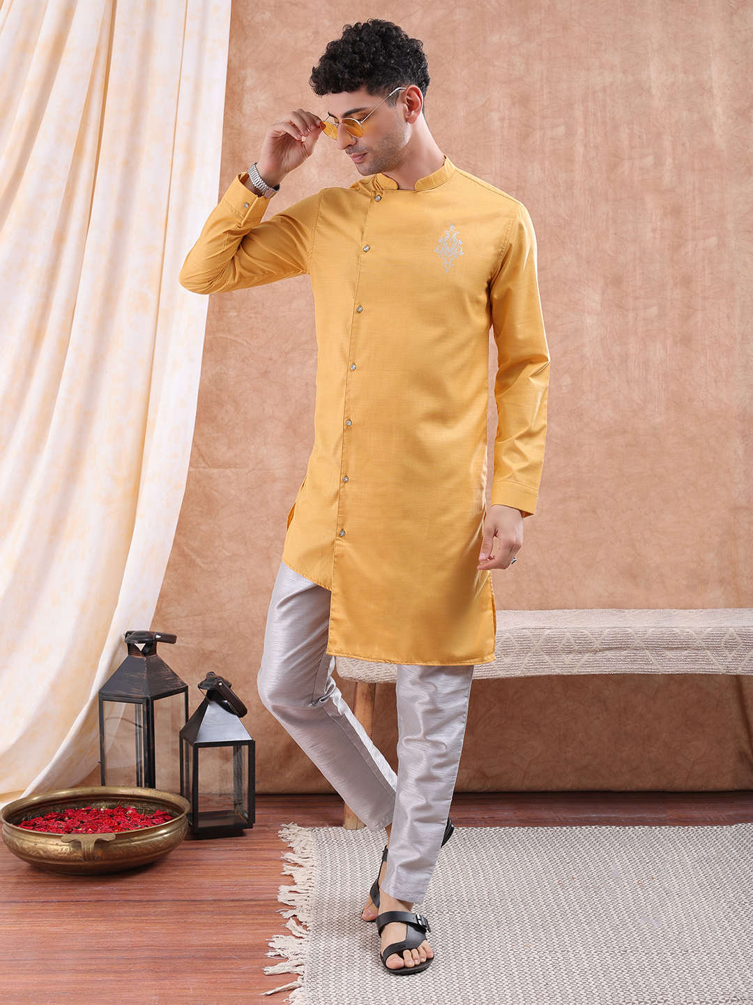 Shop Men Long Kurta Trail Cut Online.