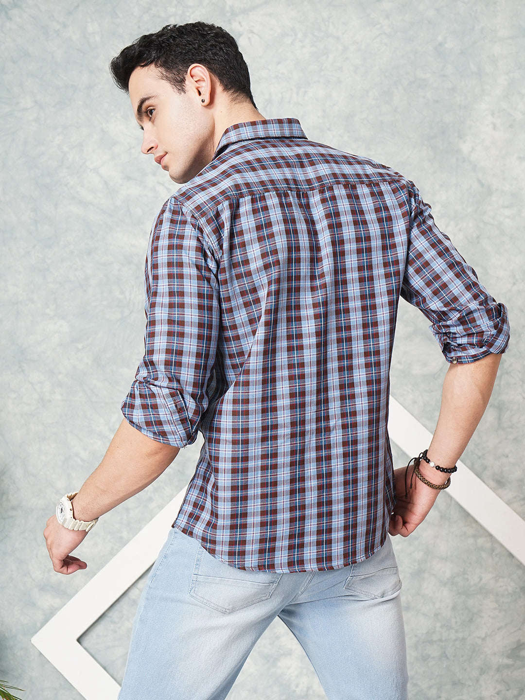 Shop Men Checked Casual Shirt Online.