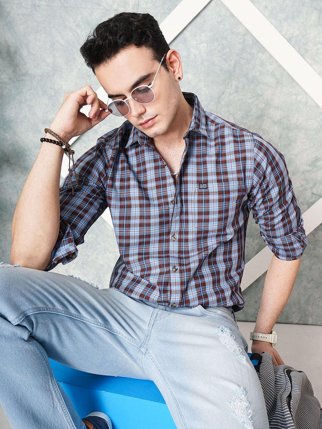 Shop Men Checked Casual Shirt Online.