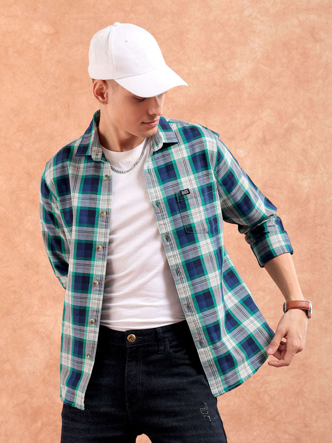 Shop Men's Checked Slim Fit Shirt Online.