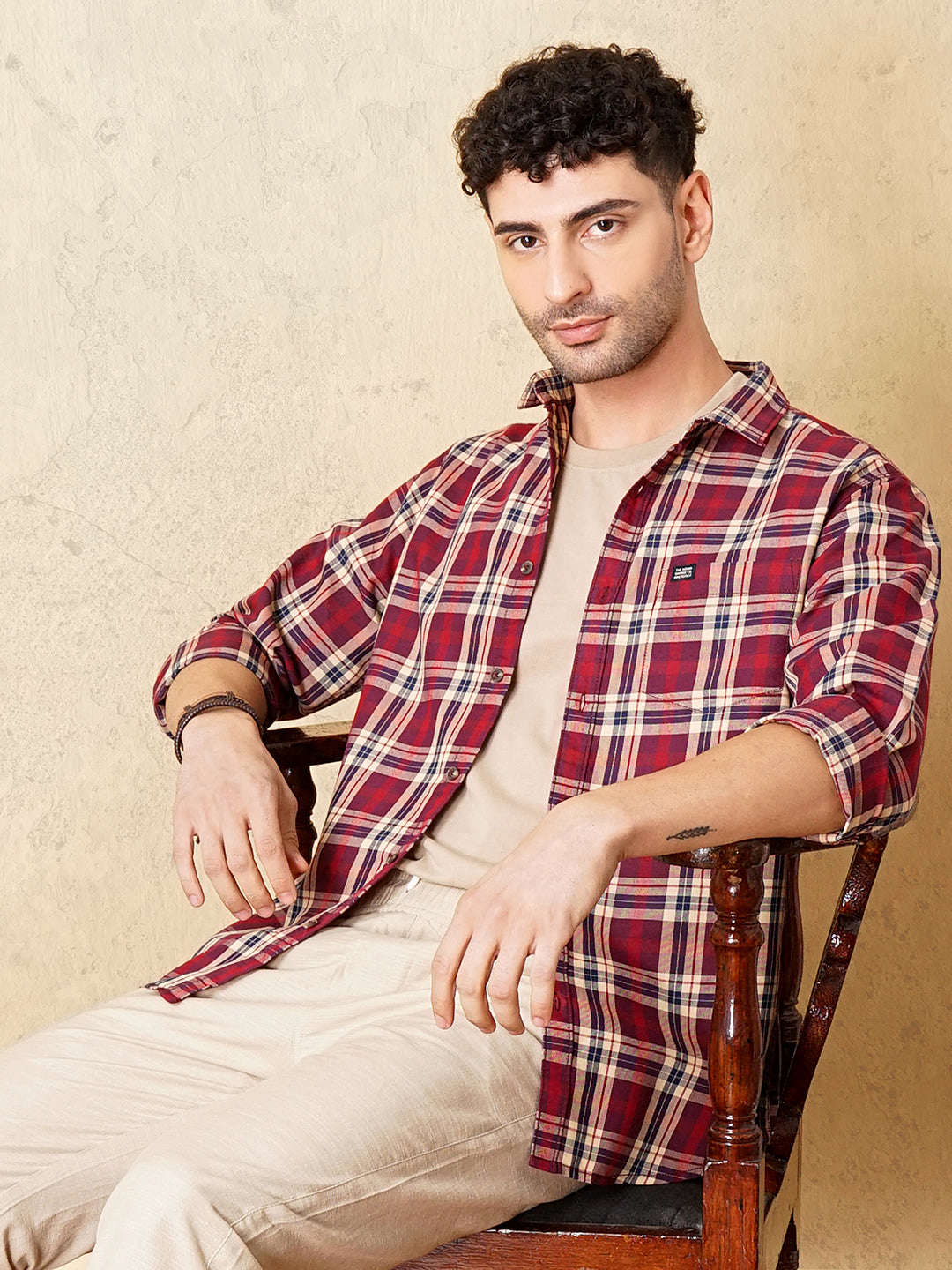 Shop Men Checked Casual Shirt Online.