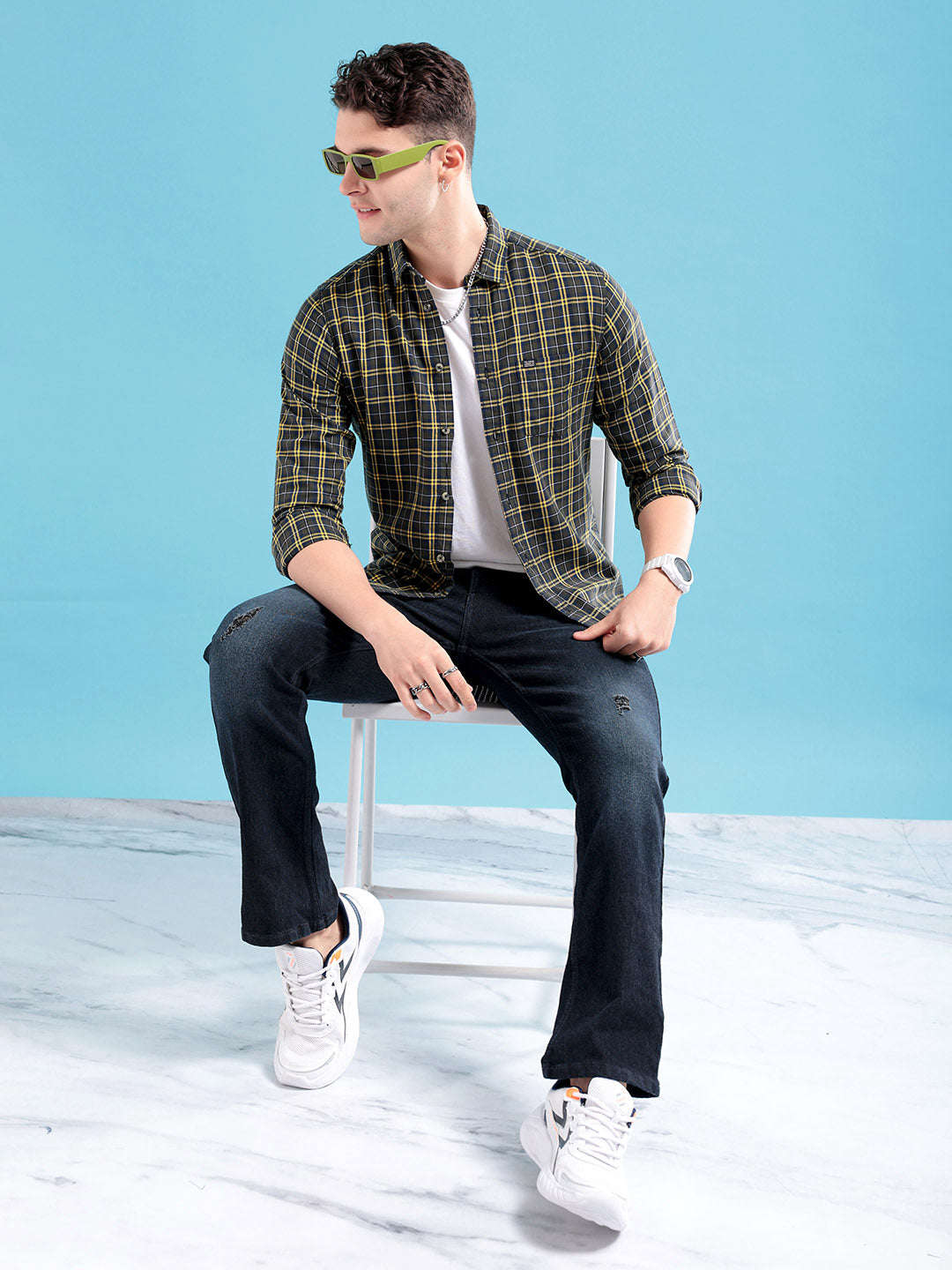 Shop Men's Checked Slim Fit Shirt Online.