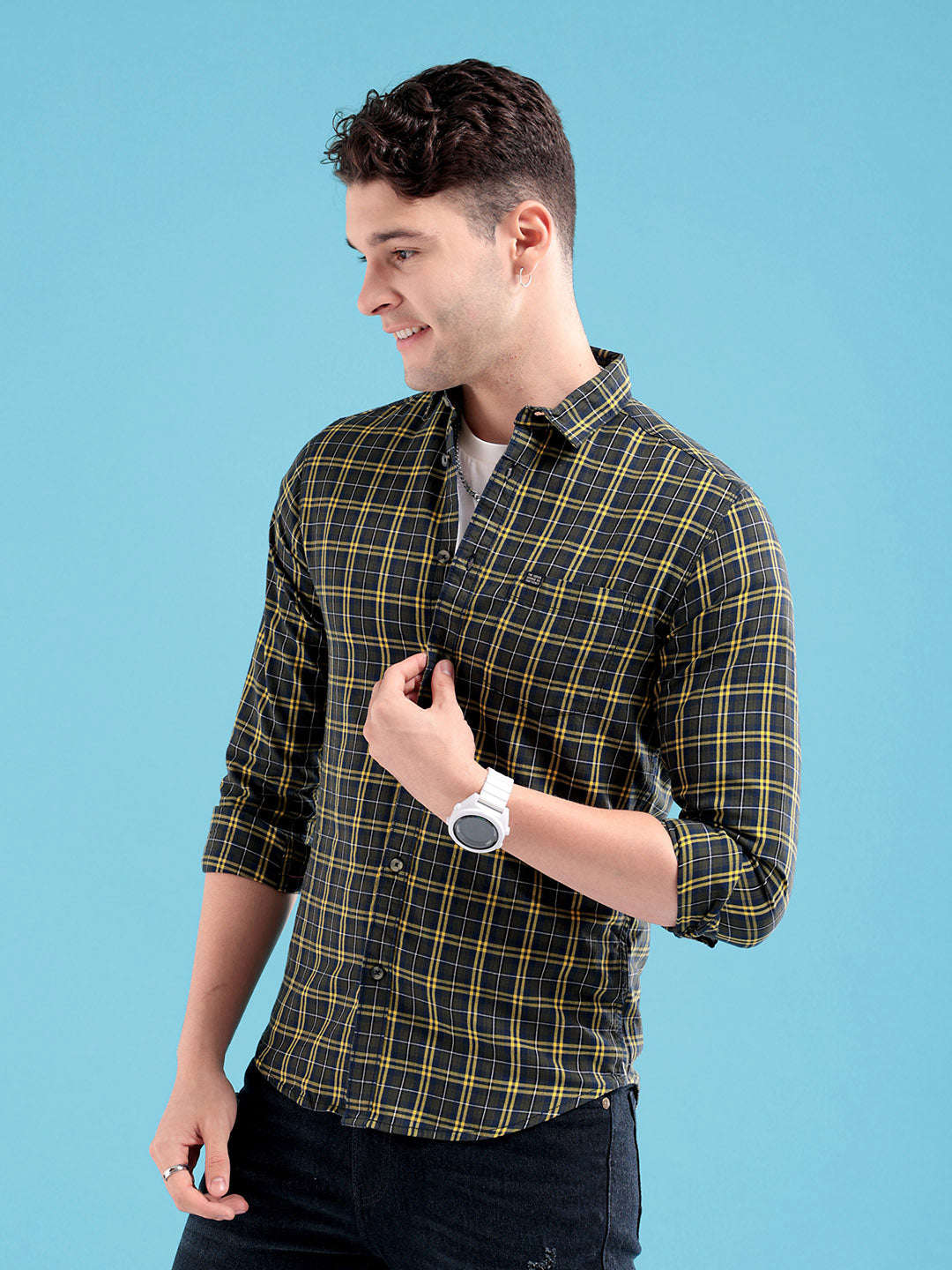 Shop Men's Checked Slim Fit Shirt Online.