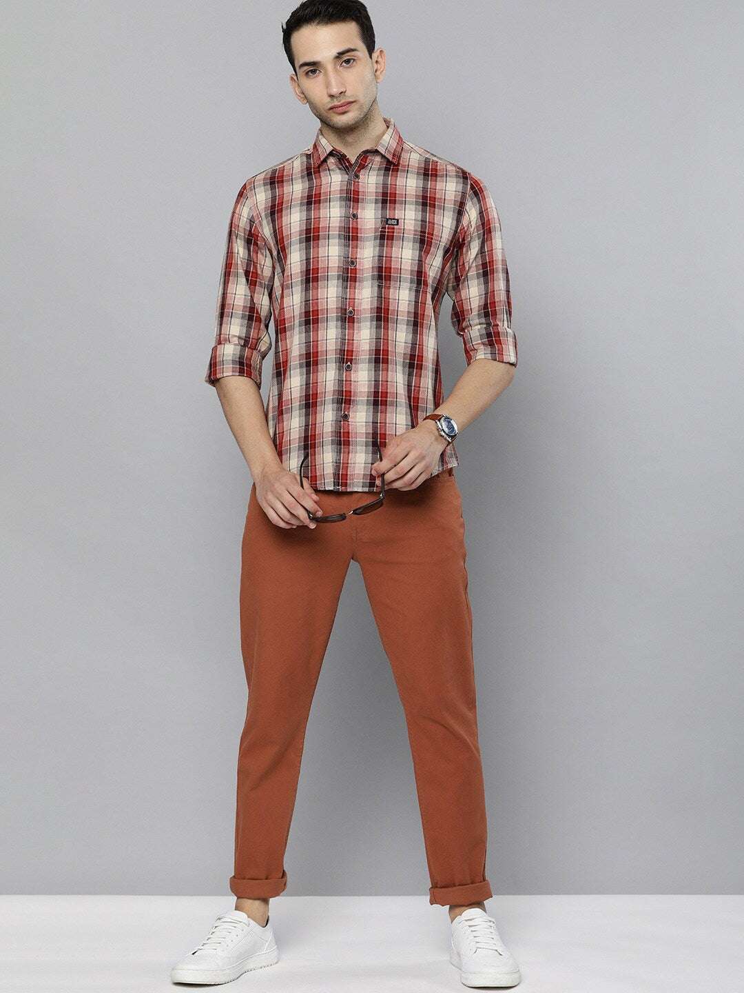 Shop Men Chino Pants Online.