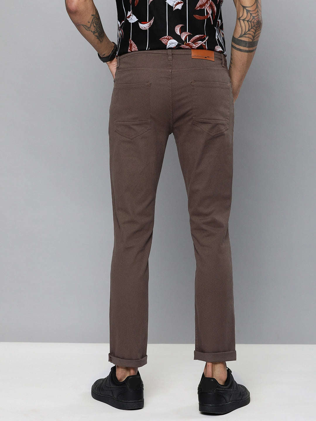 Shop Men Chino Online.